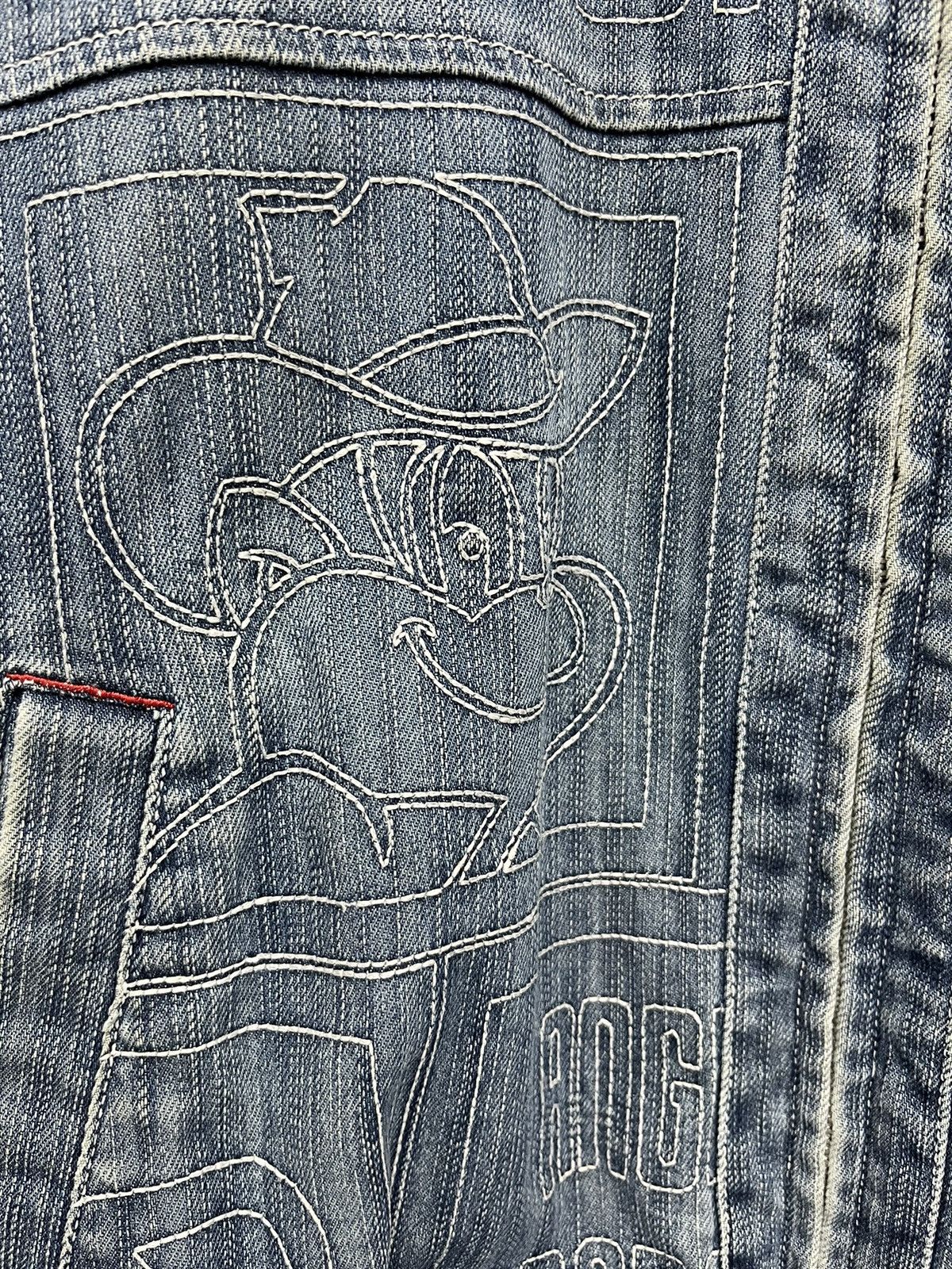 Japanese Brand 🔥Vintage 90’s ANGELO GARBASUS Full Embroidery Denim Jacket Size US M / EU 48-50 / 2 - 3 Thumbnail