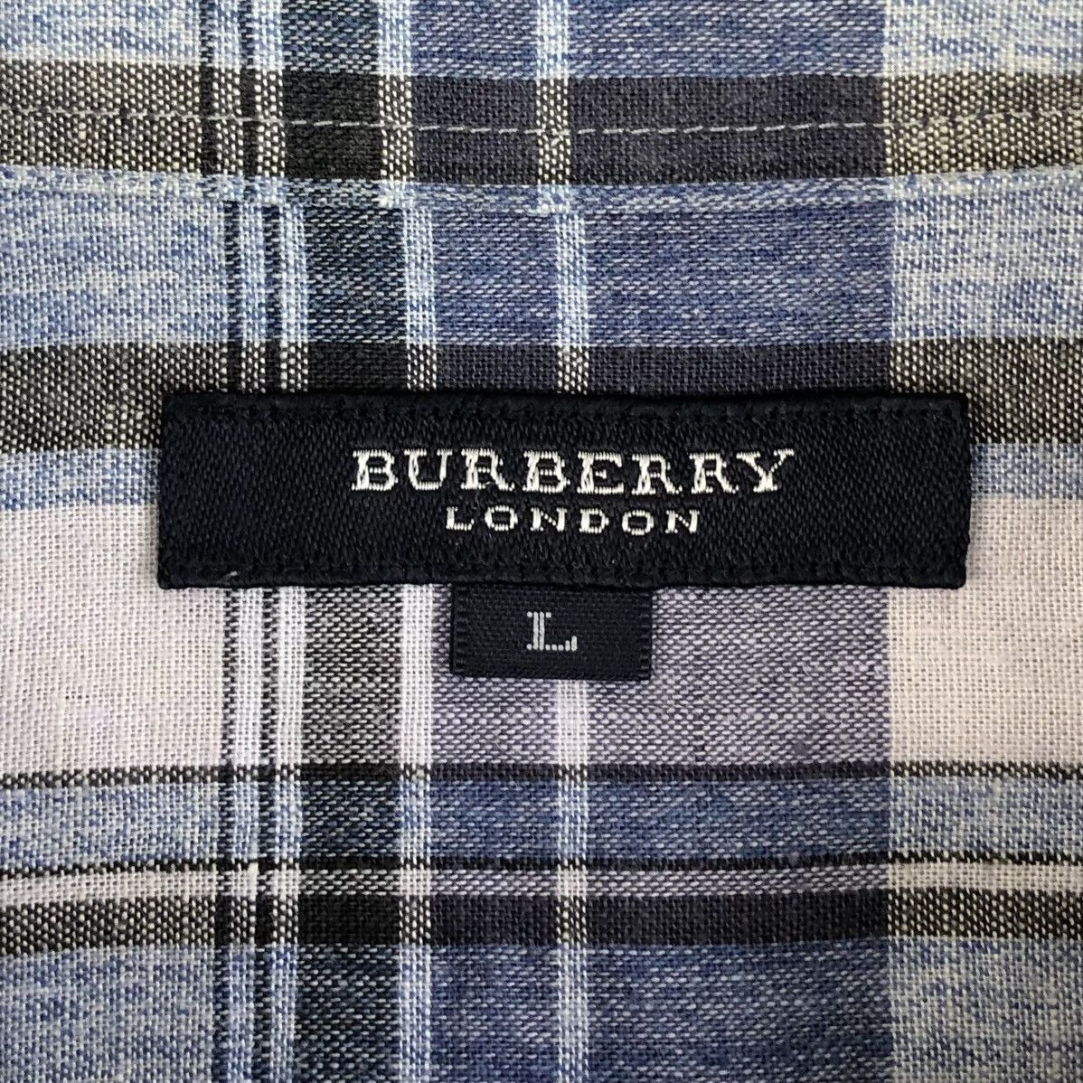 Burberry Authentic Burberry London Checked Short Sleeve Shirt Size US L / EU 52-54 / 3 - 15 Thumbnail