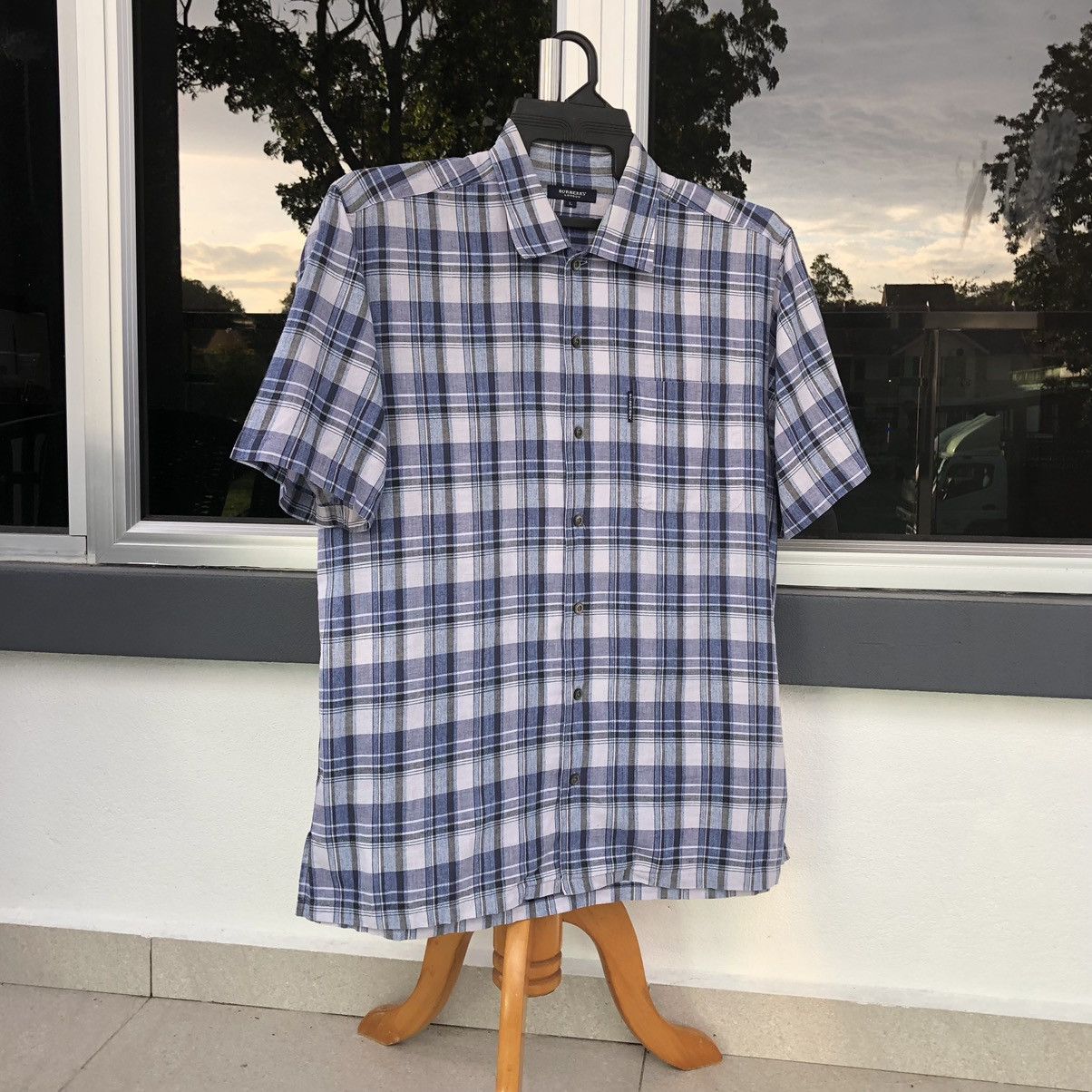 Burberry Authentic Burberry London Checked Short Sleeve Shirt Size US L / EU 52-54 / 3 - 2 Thumbnail