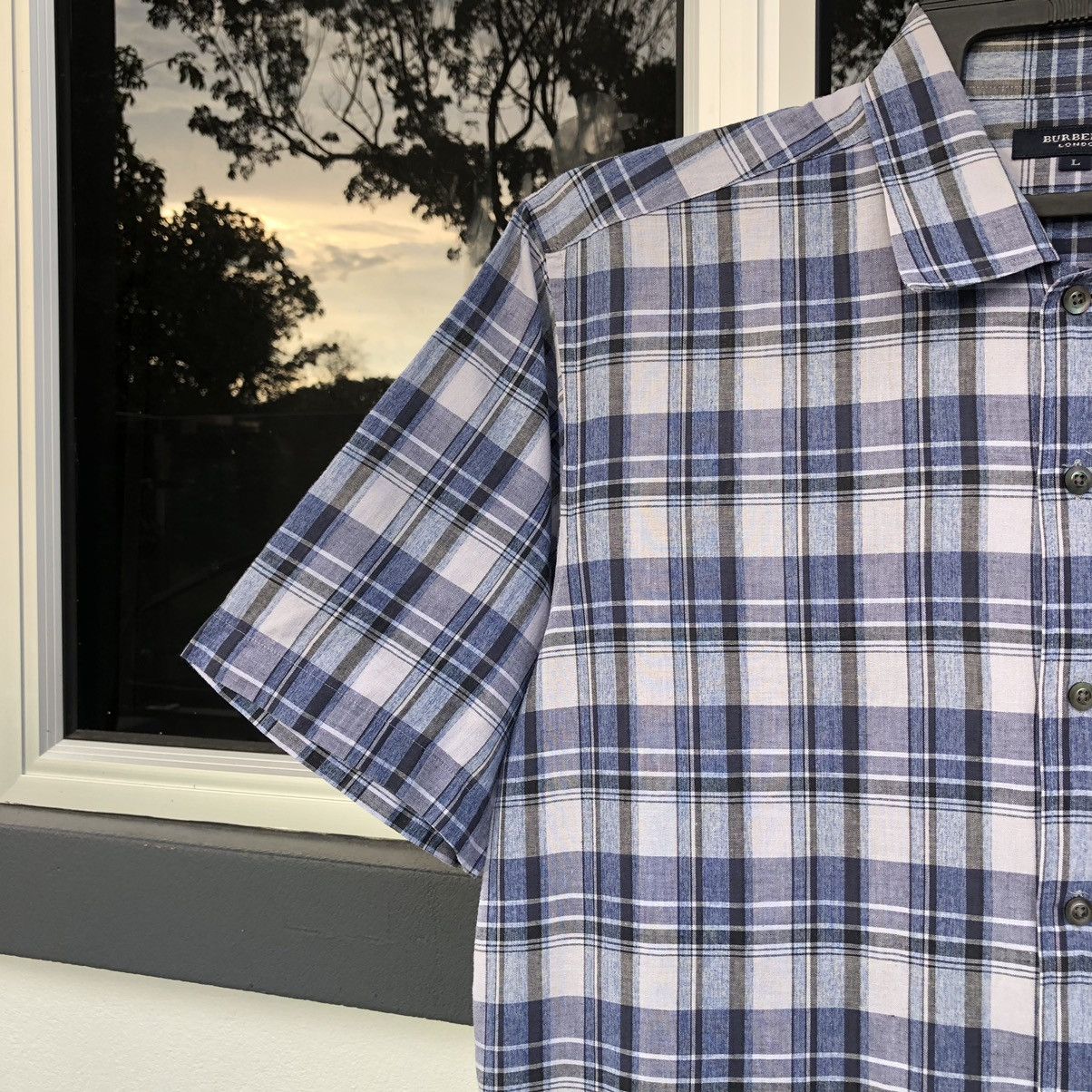 Burberry Authentic Burberry London Checked Short Sleeve Shirt Size US L / EU 52-54 / 3 - 5 Thumbnail