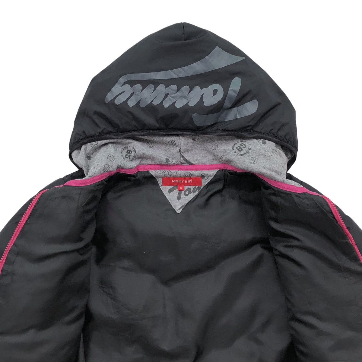 Tommy Hilfiger Tommy Hilfiger Women Puffer With Hoodie Jacket Size M / US 6-8 / IT 42-44 - 4 Thumbnail