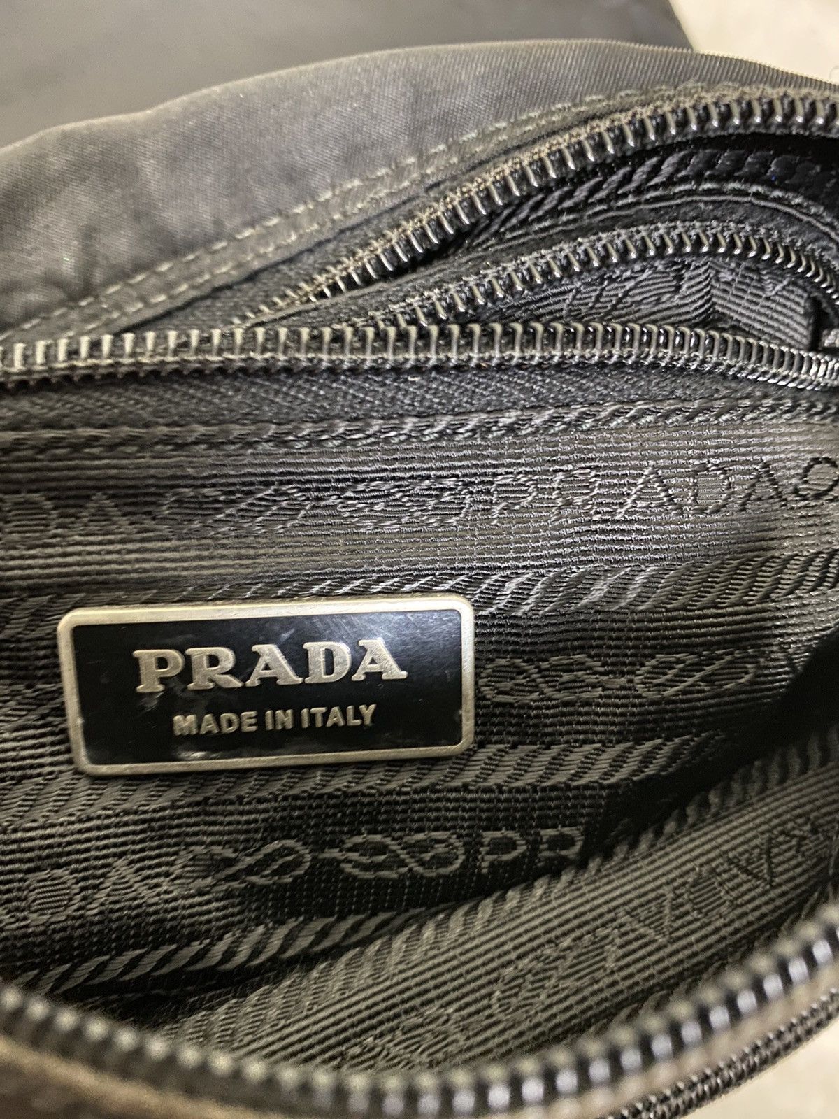 Prada Authentic PRADA Black Tessuto Nylon Shoulder Crossbody Bag Size ONE SIZE - 14 Thumbnail