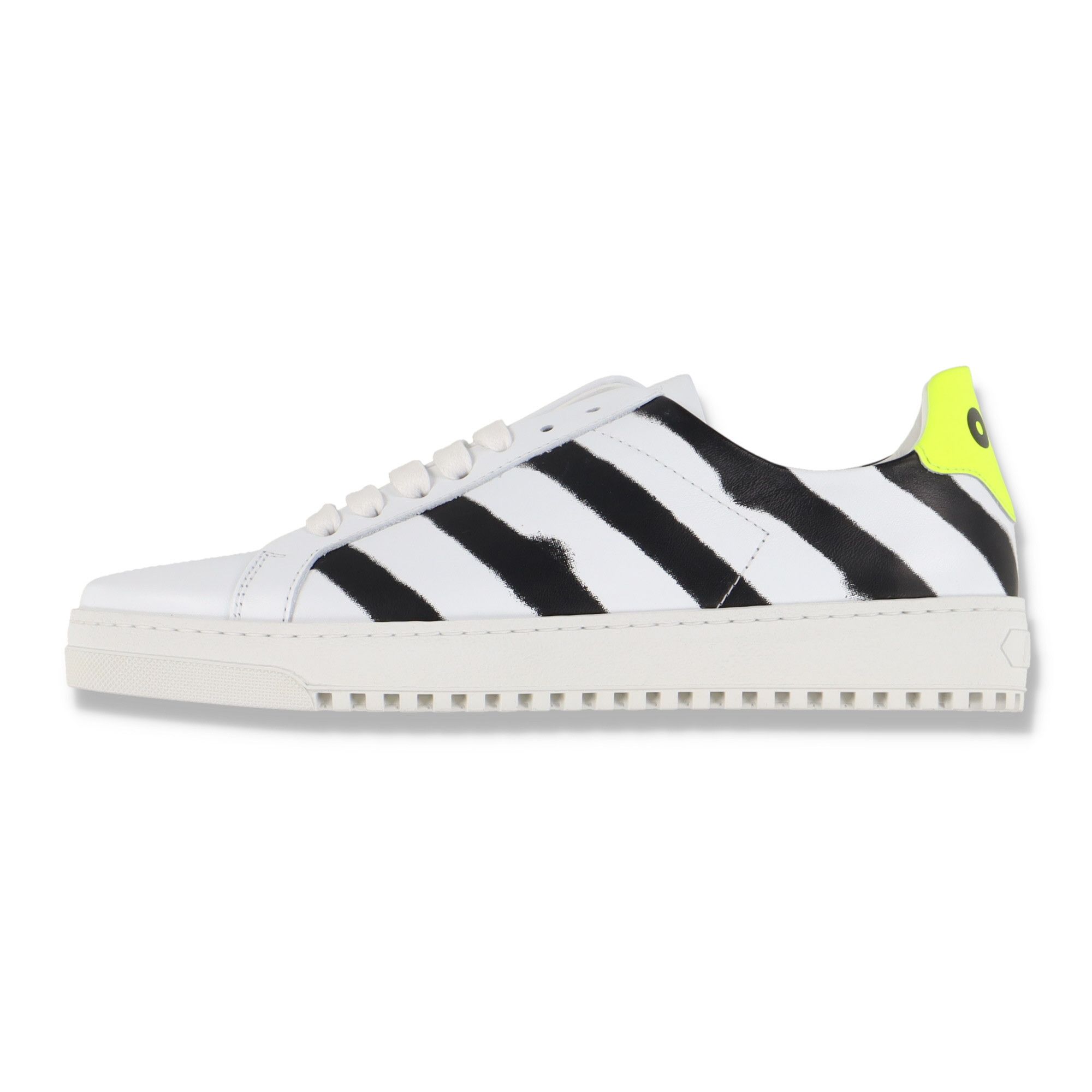 Off-White White Spray Diagonals Sneakers Size US 7 / IT 37 - 1 Thumbnail