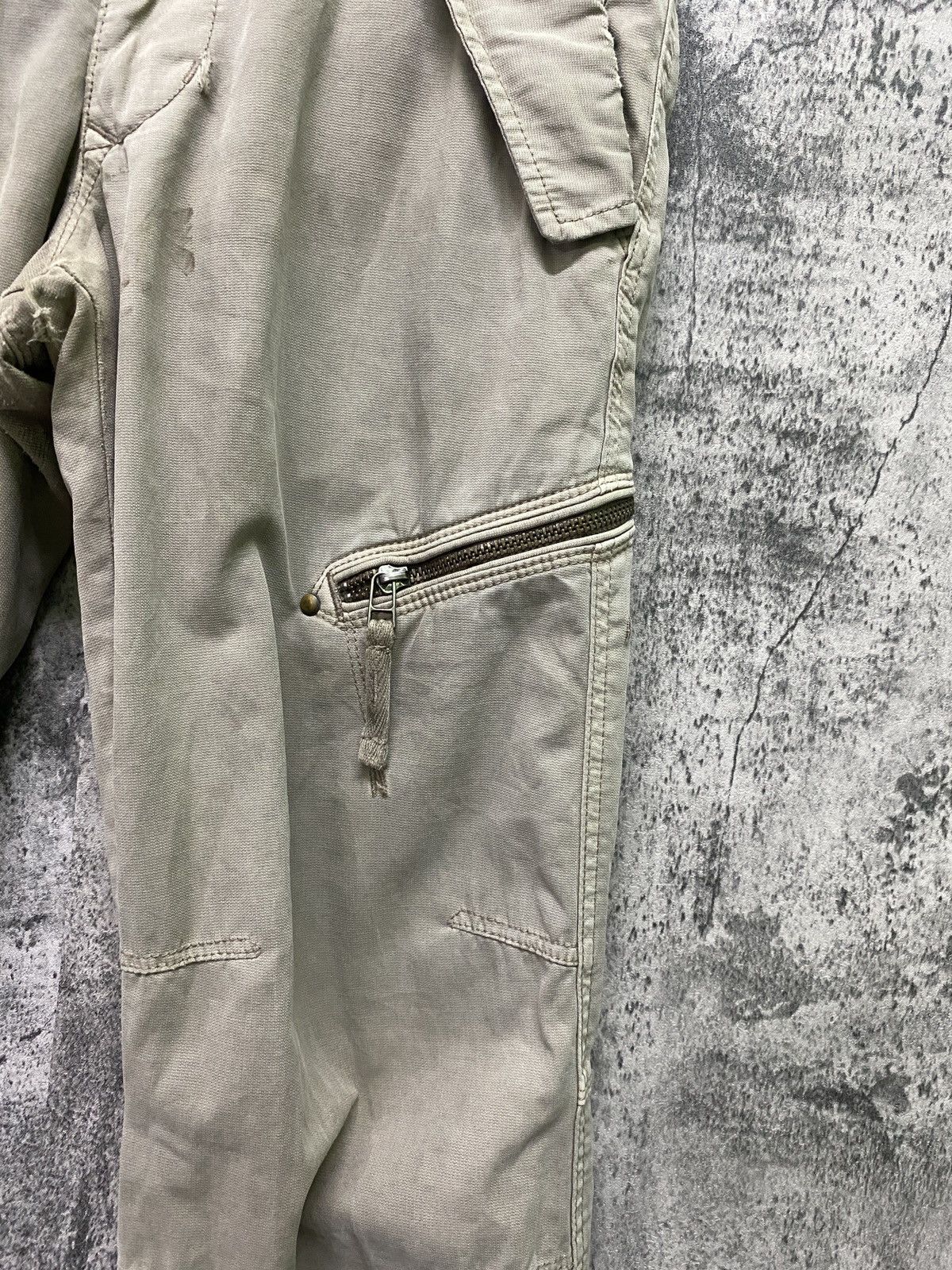 Japanese Brand × Uniqlo UNIQLO Cargo Pant Combat Distressed Tactical Parachute Pants Size US 30 / EU 46 - 11 Thumbnail