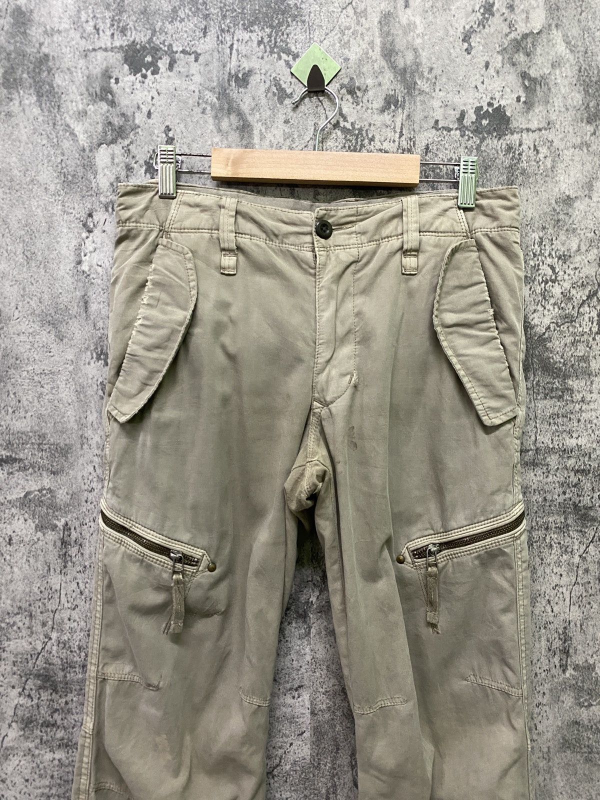 Japanese Brand × Uniqlo UNIQLO Cargo Pant Combat Distressed Tactical Parachute Pants Size US 30 / EU 46 - 3 Thumbnail