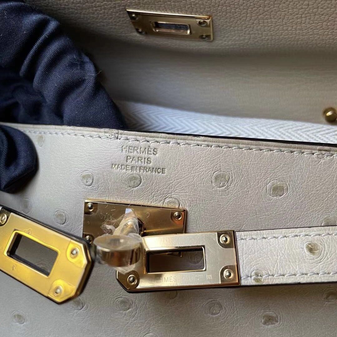 Hermes Kelly Classique To Go Wallet Ostrich Leather Gold Hardware Size ONE SIZE - 6 Thumbnail