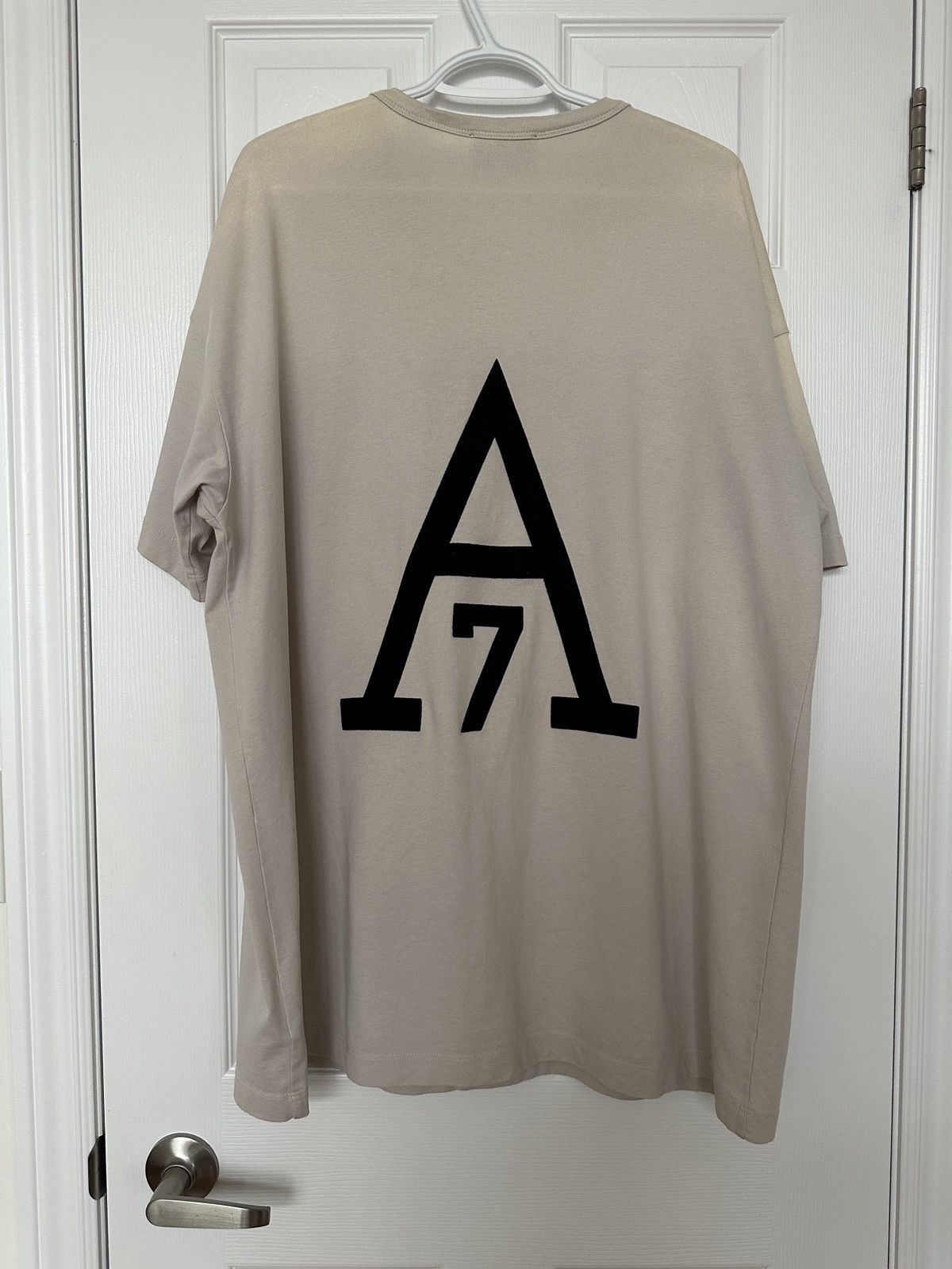 Essentials × Fear of God Fear of God Off white Henley Size US L / EU 52-54 / 3 - 3 Thumbnail
