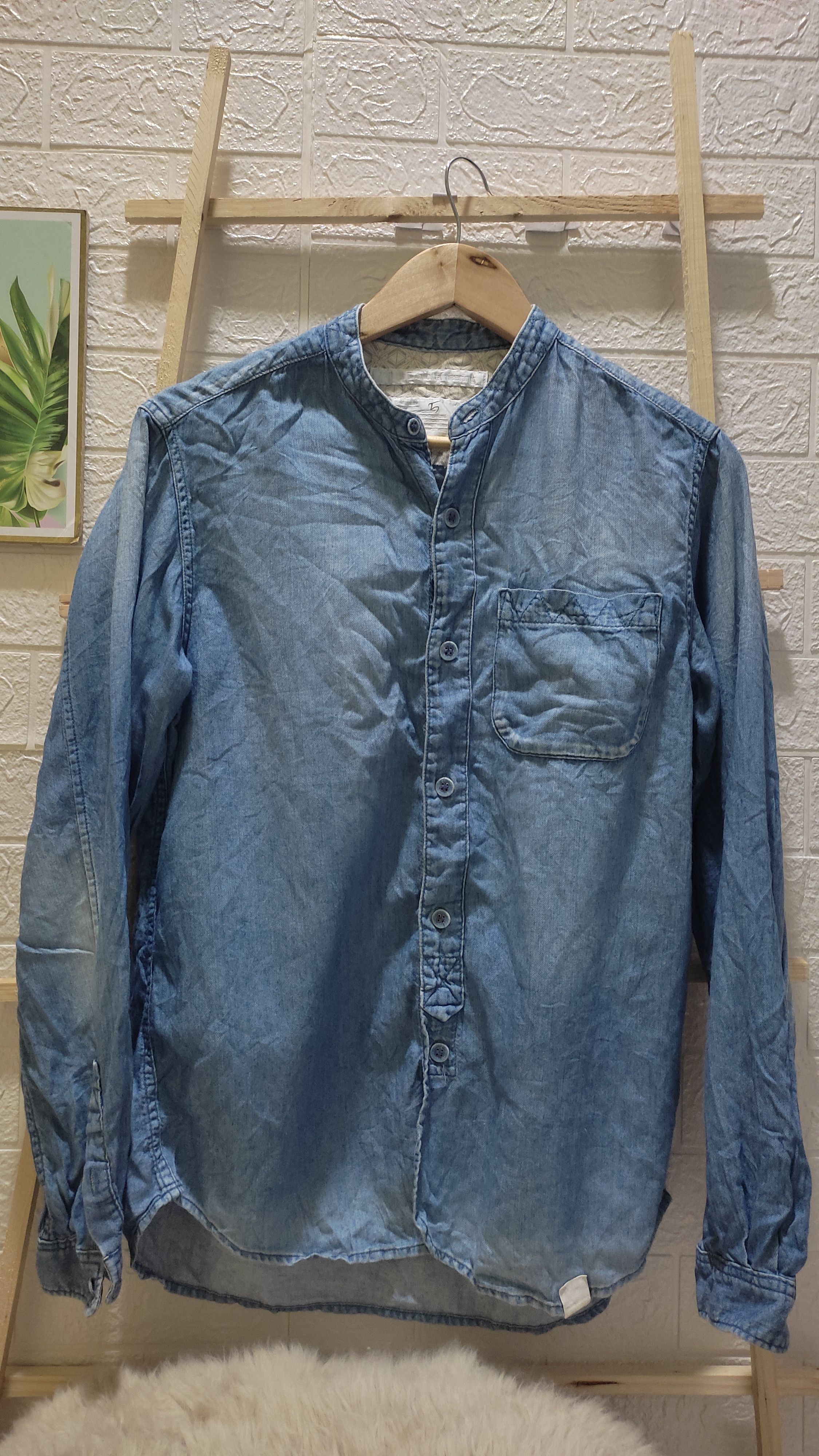 White Mountaineering Grandad Colar Denim Shirt ss14 Size US S / EU 44-46 / 1 - 1 Thumbnail
