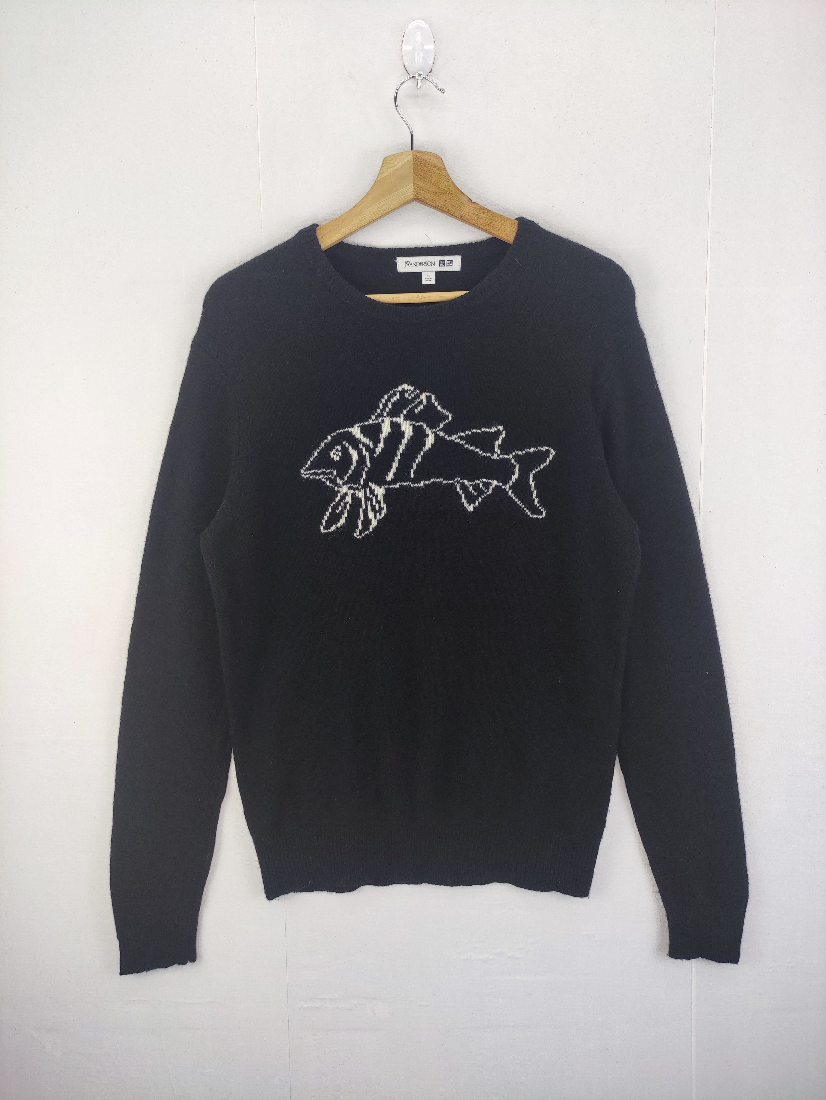 JW Anderson × Uniqlo J.W.Anderson x Uniqlo Wool Sweater Fish Logo Jumper Size US S / EU 44-46 / 1 - 1 Thumbnail