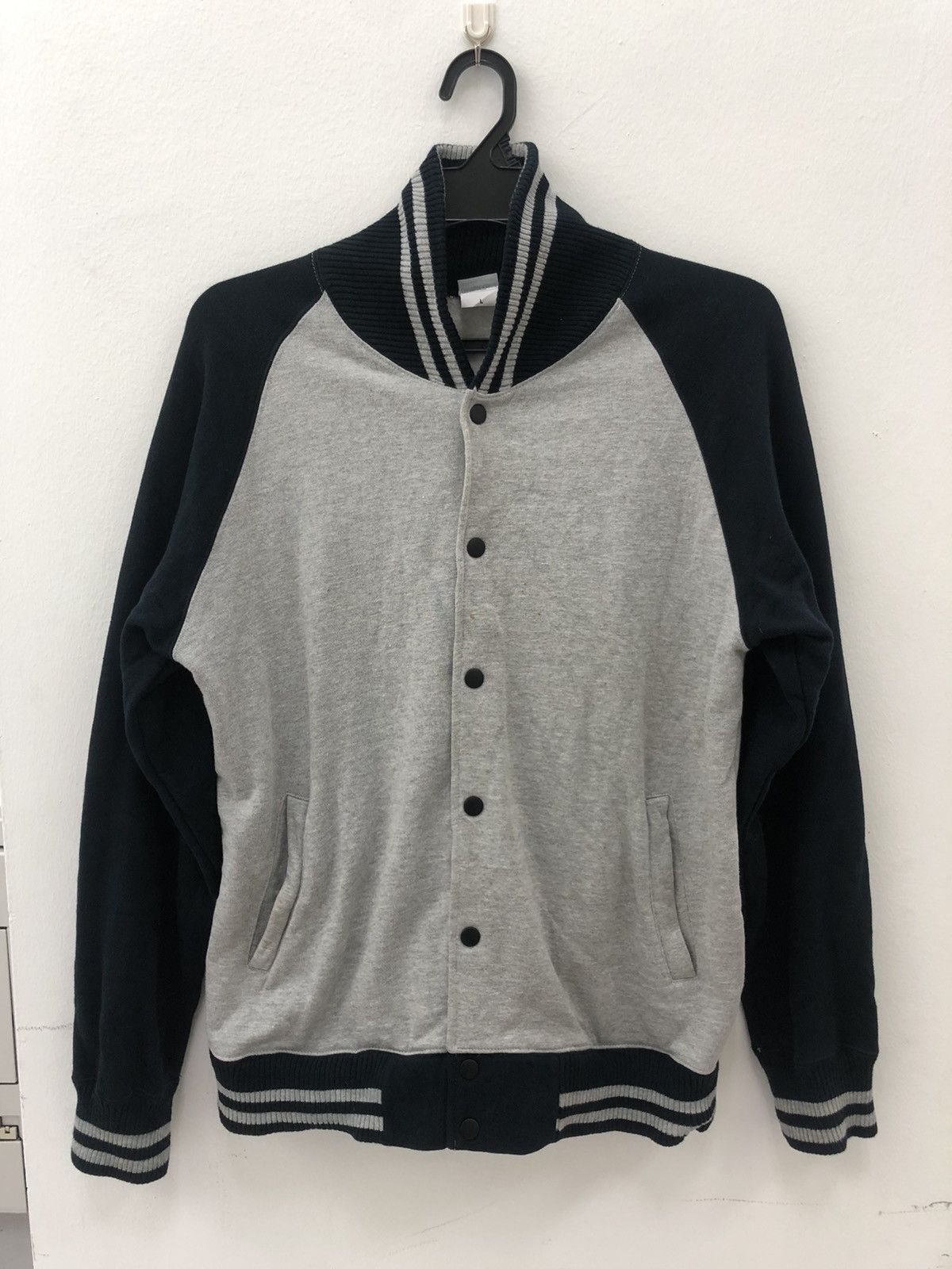 Anime Varsity jacket with Rare GRAVITY ANIME by Project C.K Size US L / EU 52-54 / 3 - 2 Thumbnail