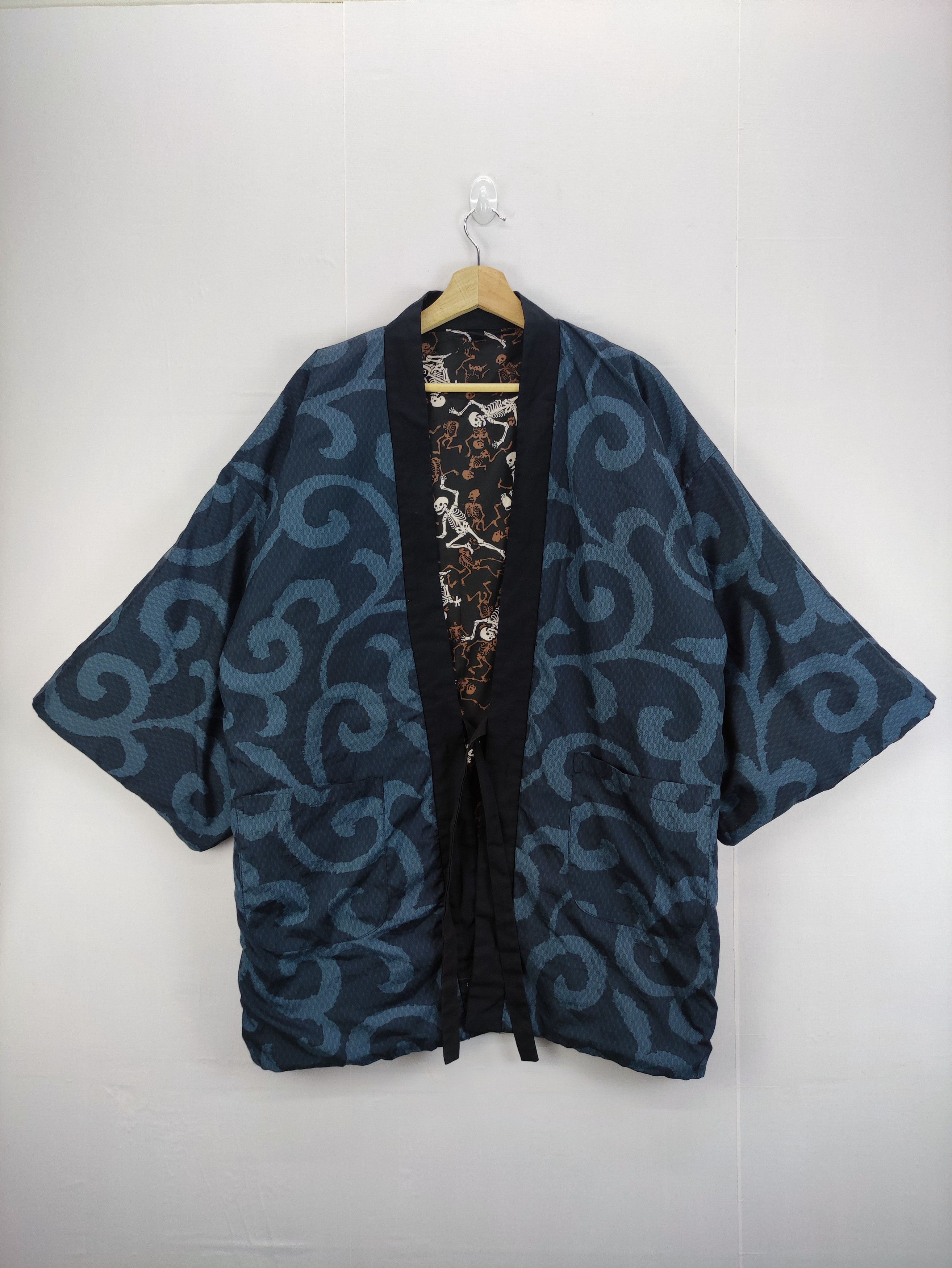 Vintage Vintage Japanese Kimono Reversible Skelton FullPrint Size US XL / EU 56 / 4 - 4 Thumbnail