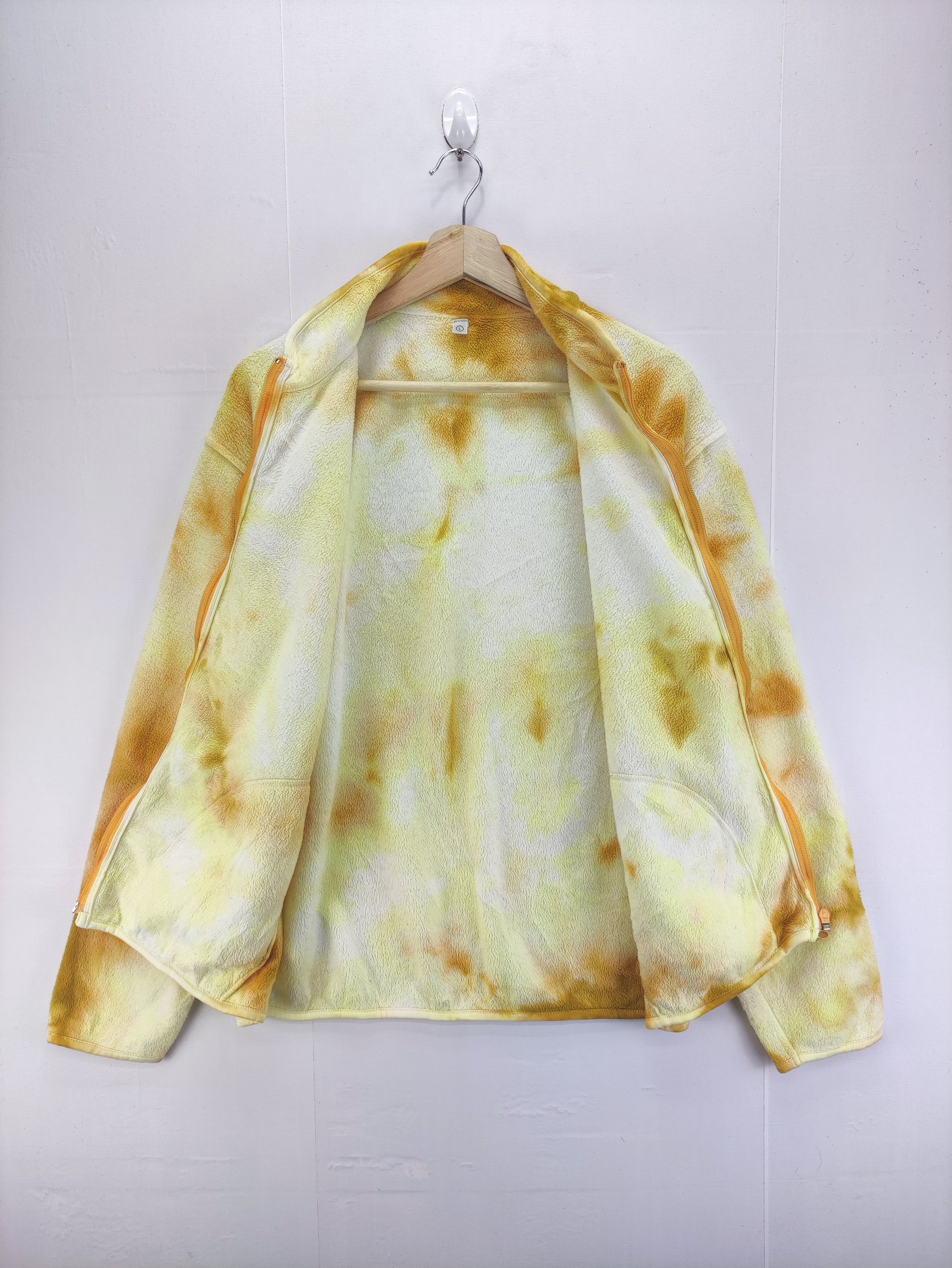 Uniqlo Vintage Uniqlo Fleece Sweater Tie Dye Zipper Size US L / EU 52-54 / 3 - 3 Thumbnail
