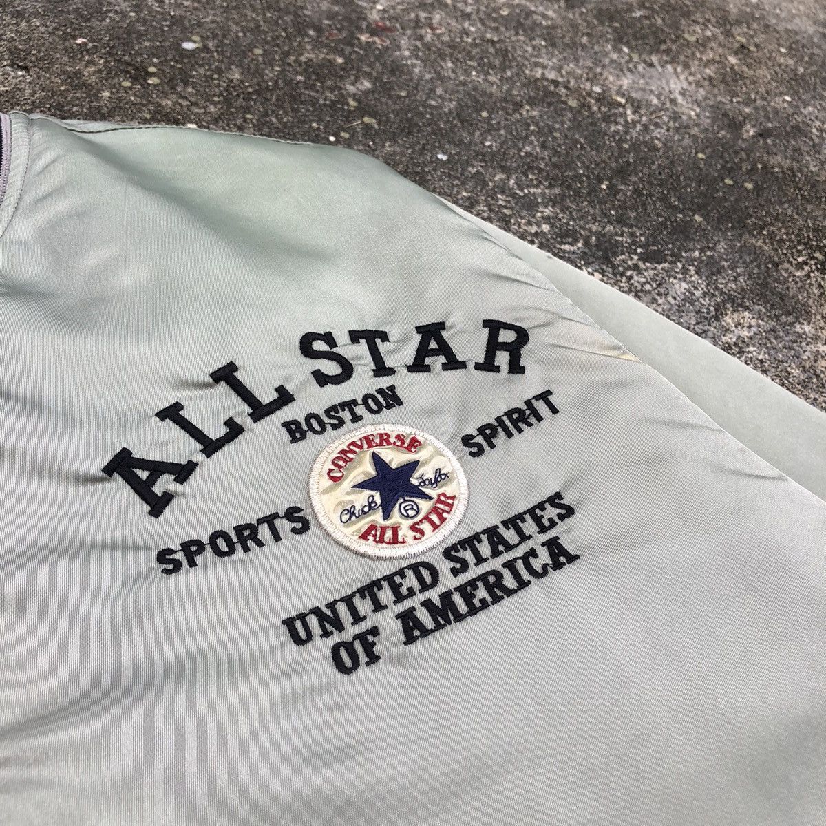 Converse VTG Converse Chuck Taylor Embroidered Logo Bomber Jacket Size US L / EU 52-54 / 3 - 6 Thumbnail