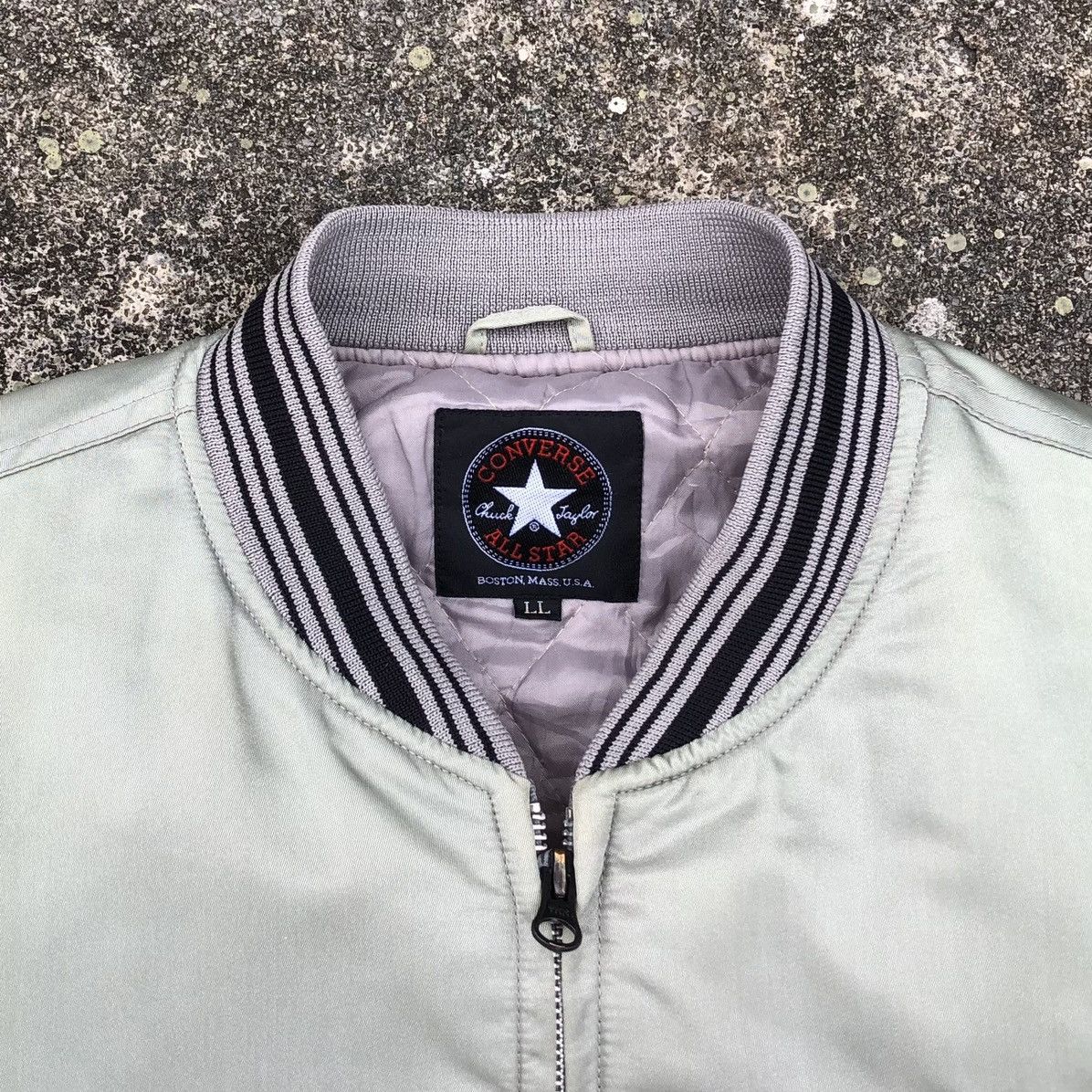 Converse VTG Converse Chuck Taylor Embroidered Logo Bomber Jacket Size US L / EU 52-54 / 3 - 14 Thumbnail