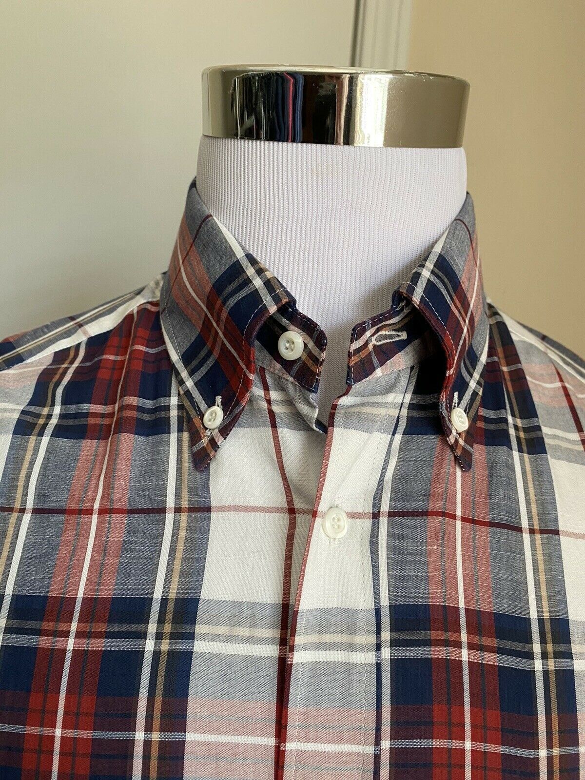 Brunello Cucinelli Shirt in Beige & Navy Size US M / EU 48-50 / 2 - 7 Thumbnail