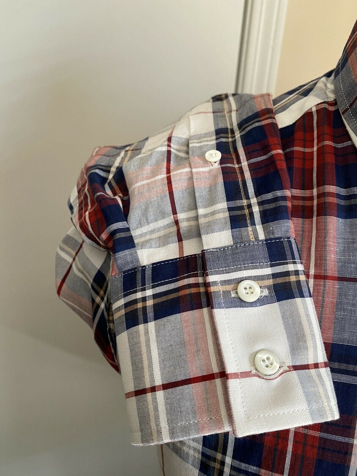 Brunello Cucinelli Shirt in Beige & Navy Size US M / EU 48-50 / 2 - 5 Thumbnail