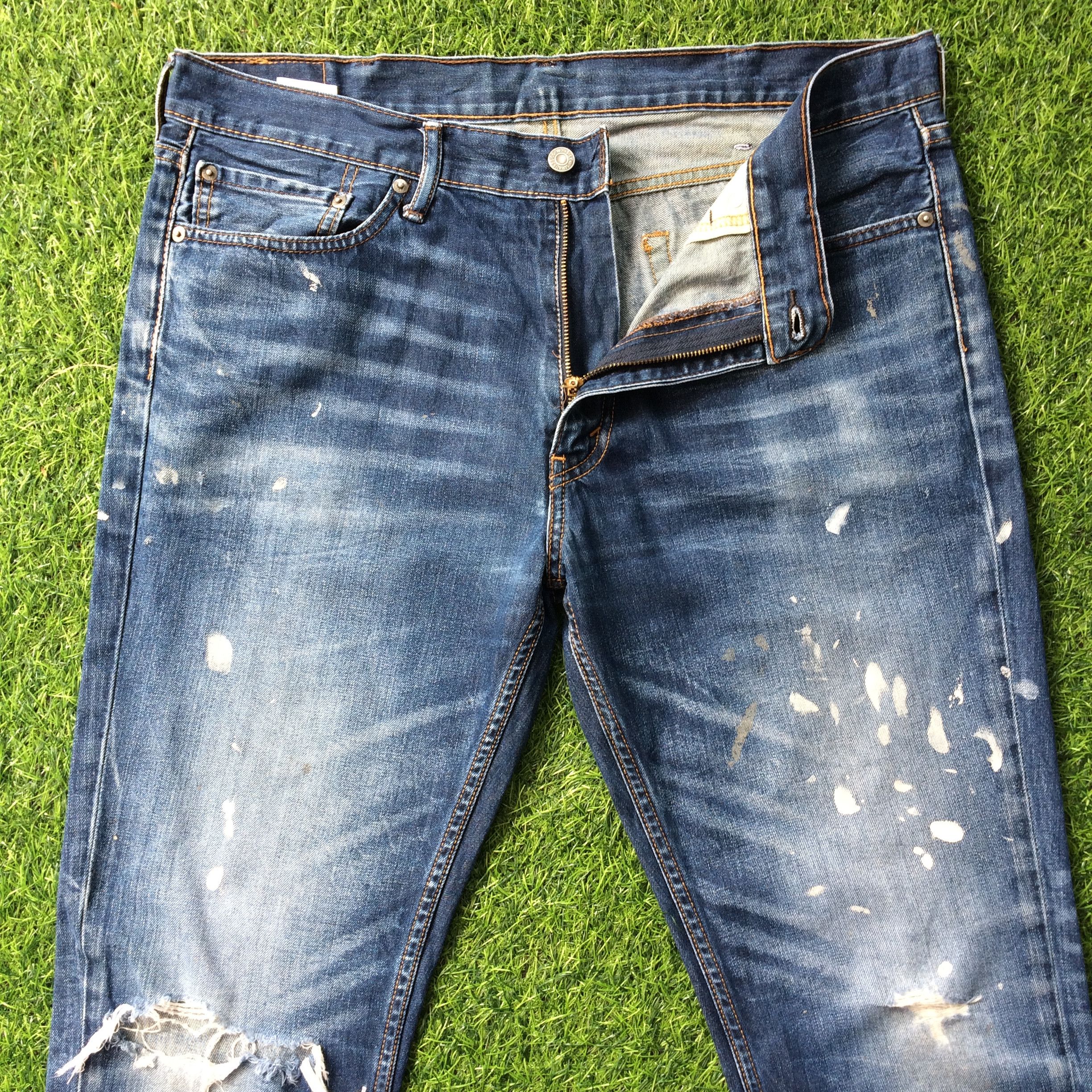 Levis 511 Distressed Painted Jeans #B-946