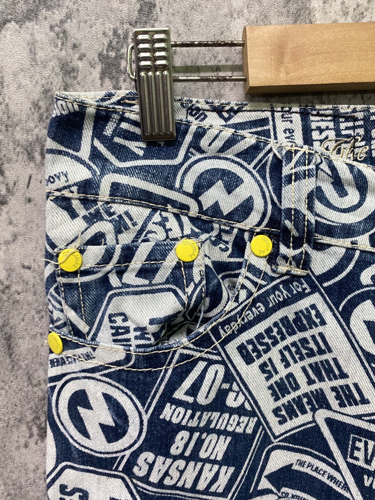 Japanese Brand SKY BOMBER STYLE FullPrinted Hysteric Style Pant Size US 29 - 10 Thumbnail