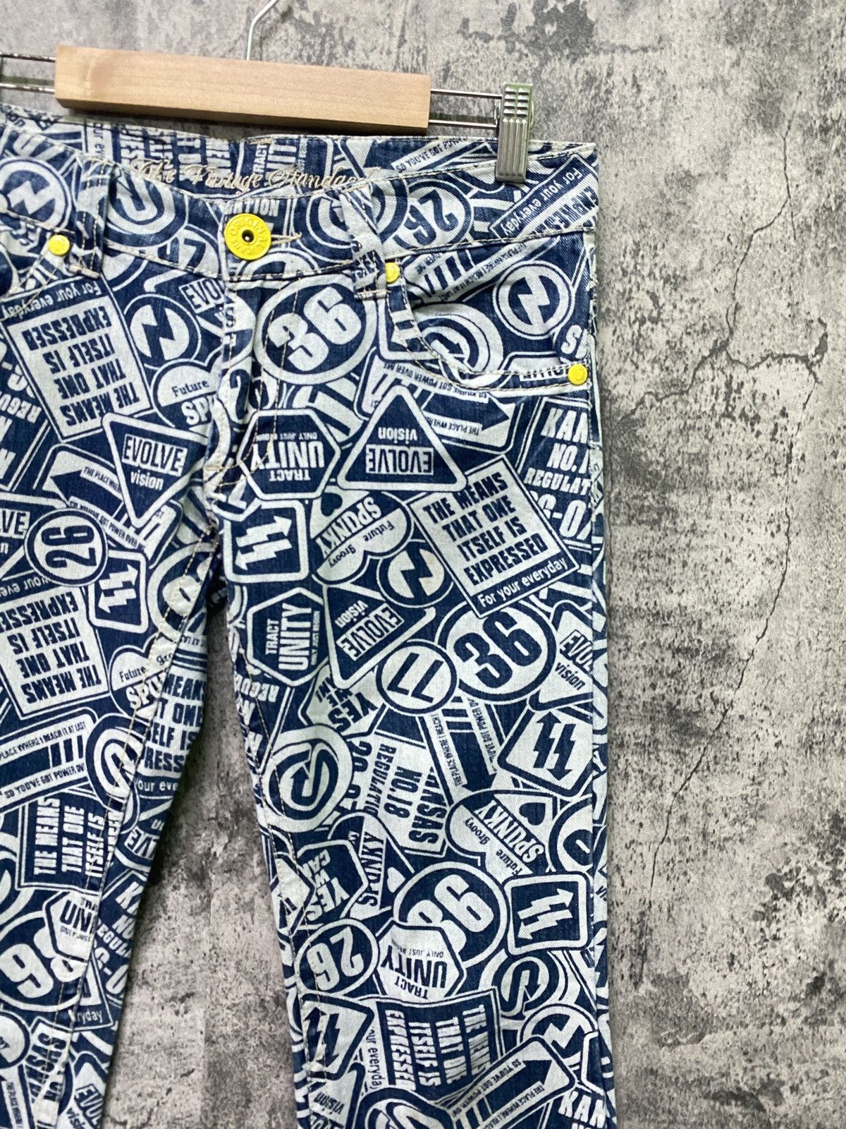 Japanese Brand SKY BOMBER STYLE FullPrinted Hysteric Style Pant Size US 29 - 5 Thumbnail
