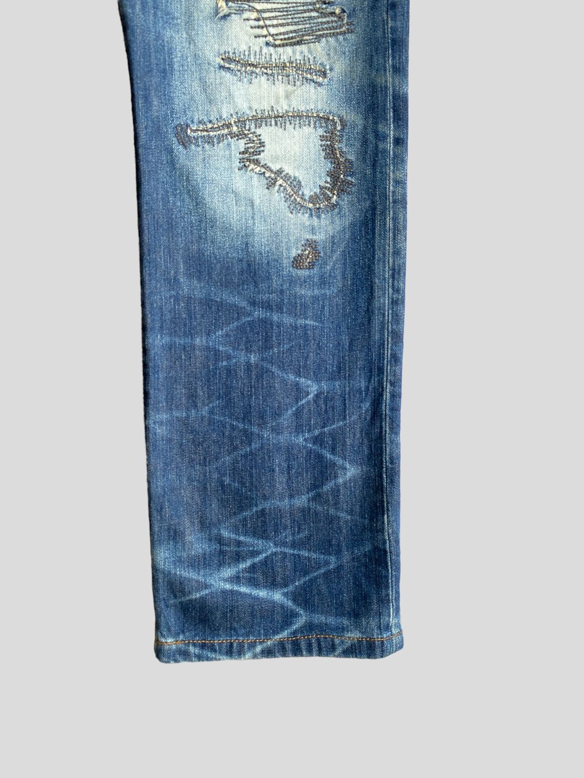 Tornado Mart Vintage SEMANTIC DESIGN Distressed Tornado Mart Style Denim Size US 31 - 10 Thumbnail