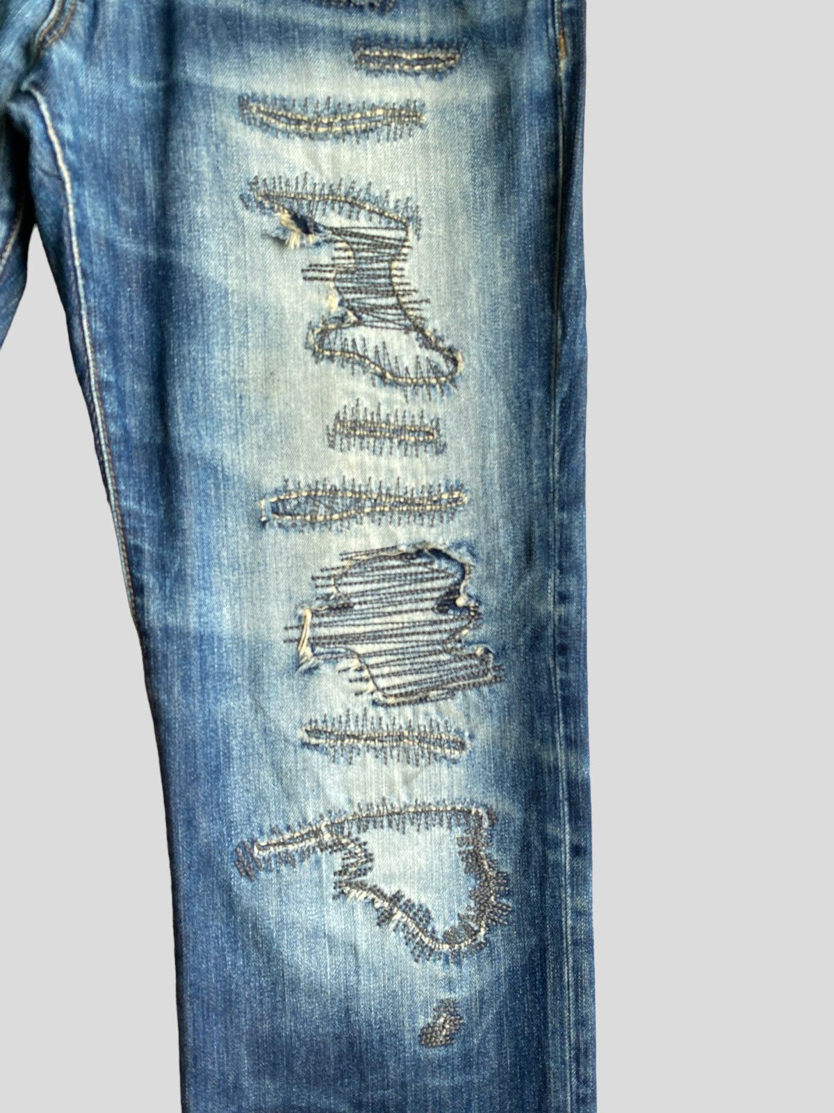 Tornado Mart Vintage SEMANTIC DESIGN Distressed Tornado Mart Style Denim Size US 31 - 8 Thumbnail