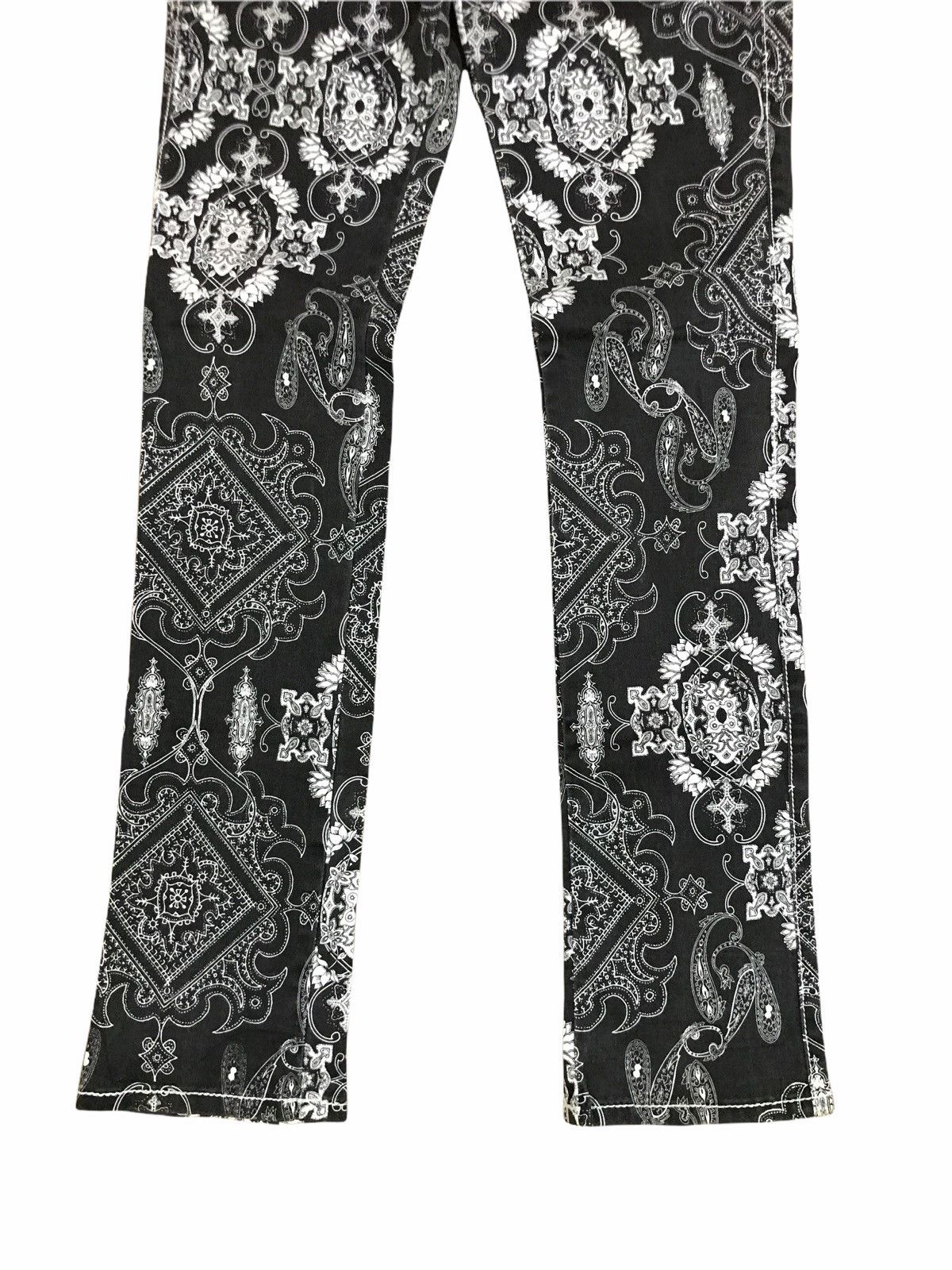 Japanese Brand × Jean Paul Gaultier × Vintage Japanese Brand Cecil Mcbee Overprint Bandana Skinny Pants Size US 27 - 6 Thumbnail
