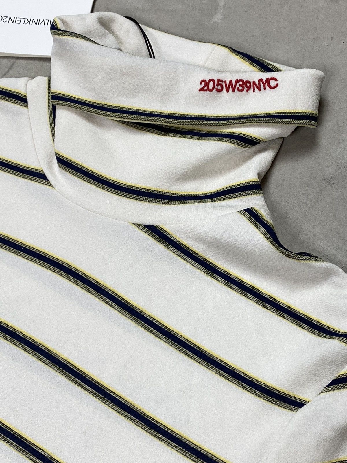 Calvin Klein 205W39NYC Calvin Klein 205W39NYC Striped Logo Turtleneck Size US L / EU 52-54 / 3 - 3 Thumbnail