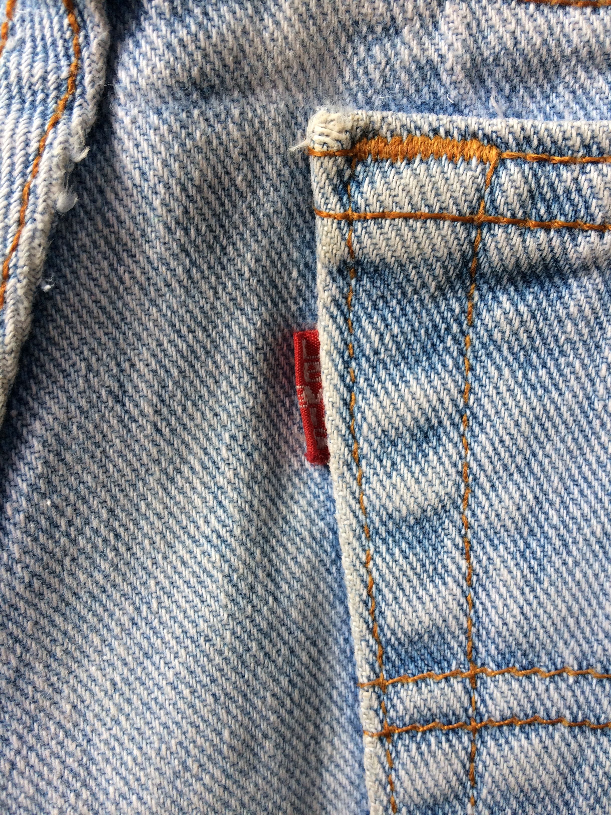 Levi's × Vintage Levis 550 Light Wash Jeans #B-749 Size US 34 / EU 50 - 11 Thumbnail