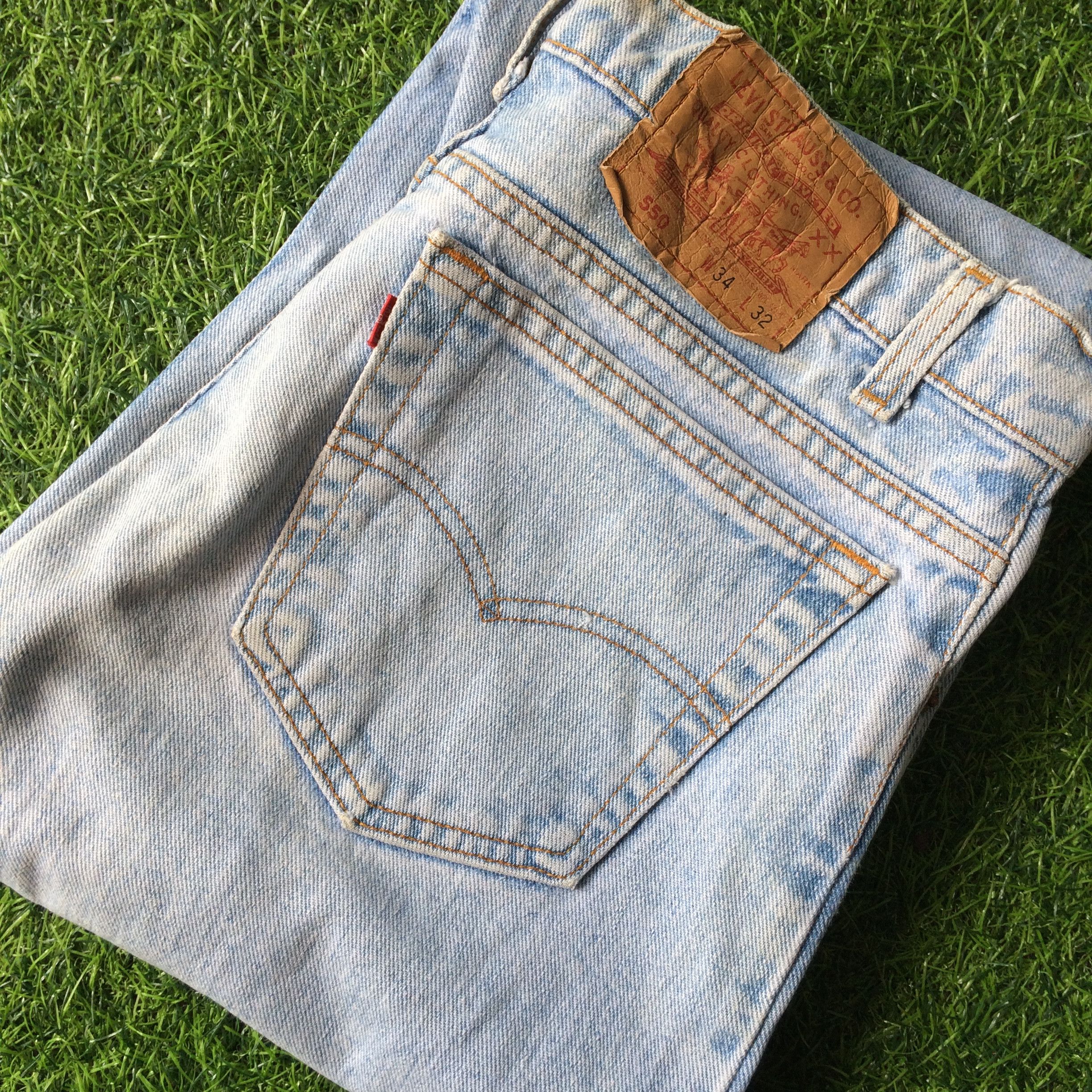 Levi's × Vintage Levis 550 Light Wash Jeans #B-749 Size US 34 / EU 50 - 9 Thumbnail
