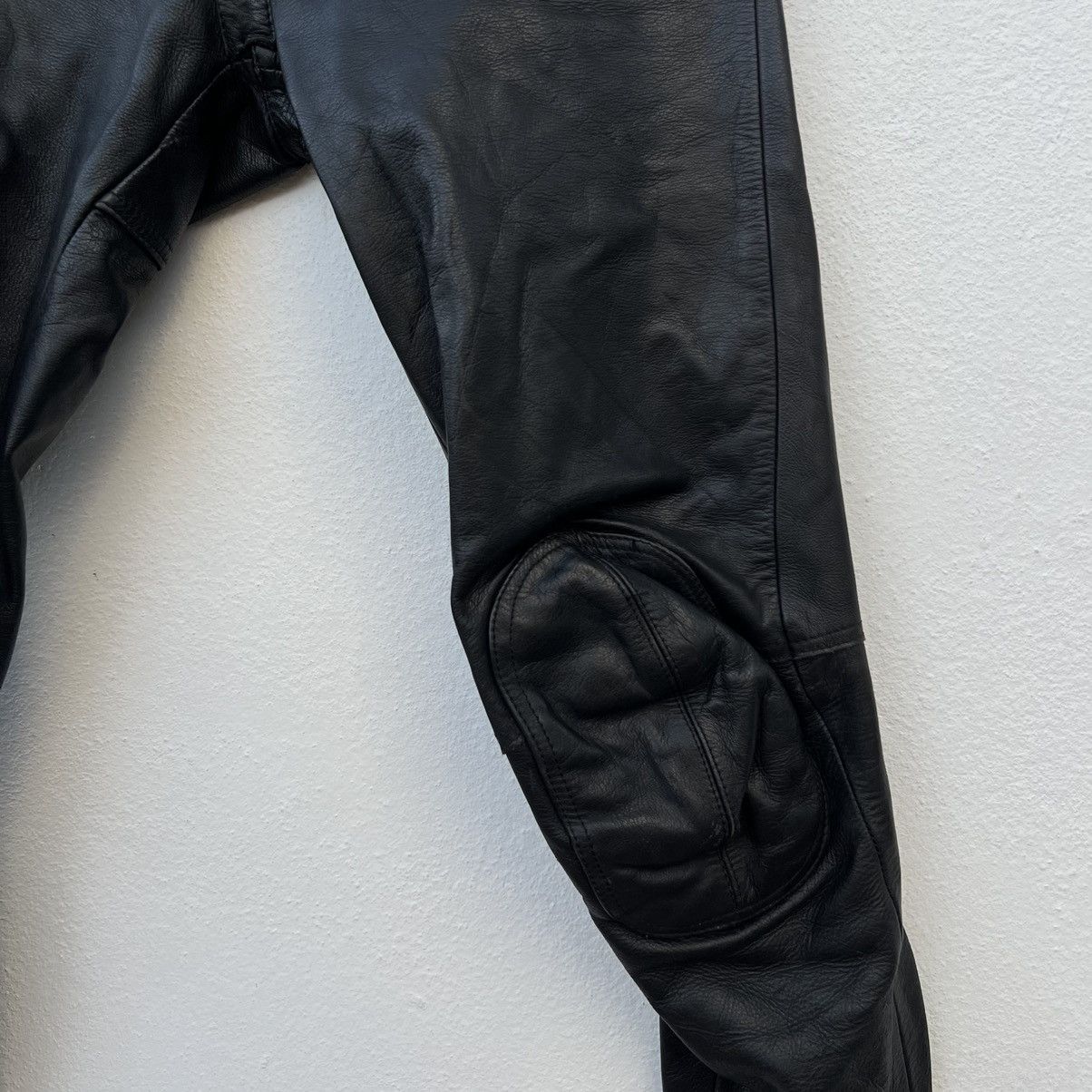 Japanese Brand VINTAGE LEATHER PANTS RACING SPORT MOTOR CROSS WEAR Size US 30 / EU 46 - 5 Thumbnail