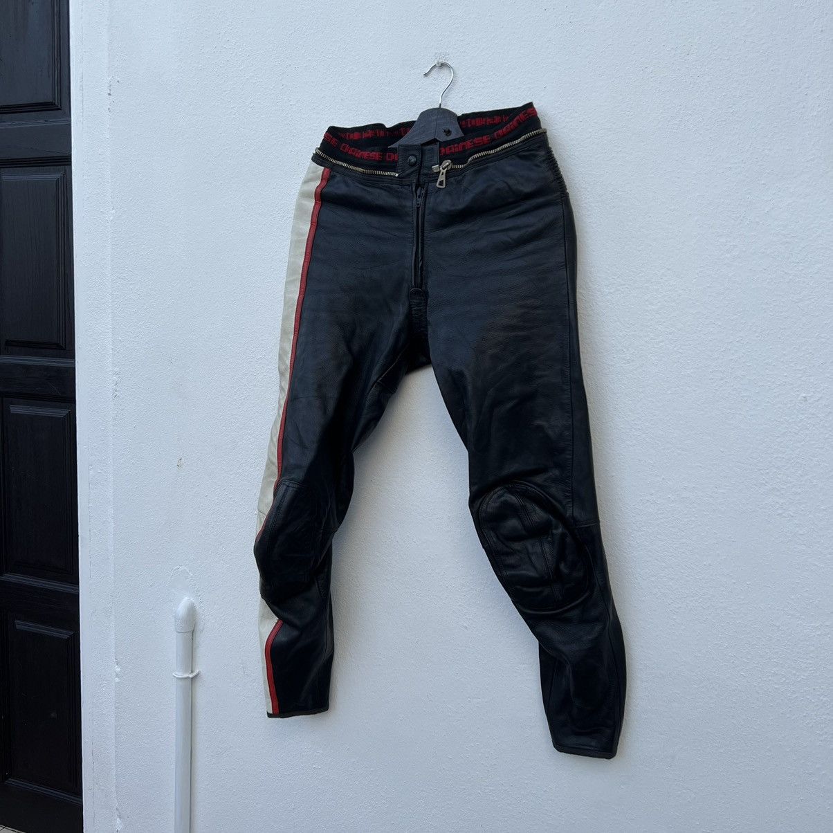 Japanese Brand VINTAGE LEATHER PANTS RACING SPORT MOTOR CROSS WEAR Size US 30 / EU 46 - 2 Thumbnail