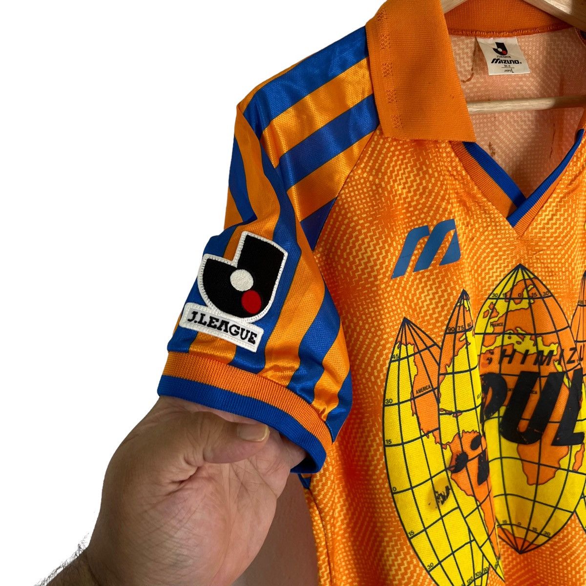 Japanese Brand VINTAGE JERSEY 90’s MIZUNO JAPAN SHIMUZA SPULSE BIG LOGO Size US L / EU 52-54 / 3 - 6 Thumbnail