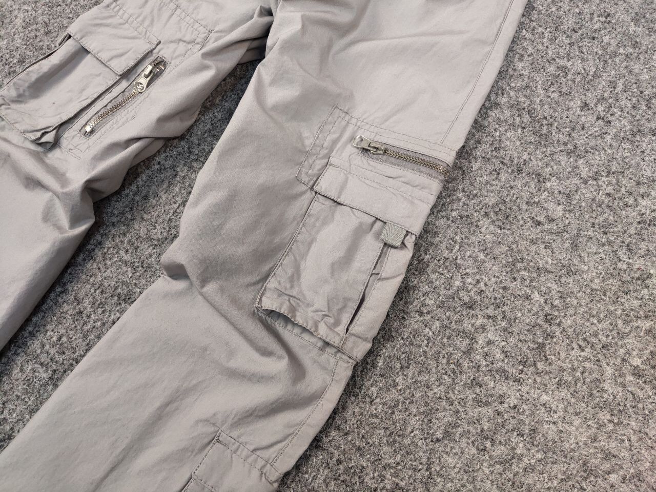 Japanese Brand Vintage 90's Japanese Bondage Zip Bootcut Gray Cargo Pants Size US 31 - 5 Thumbnail