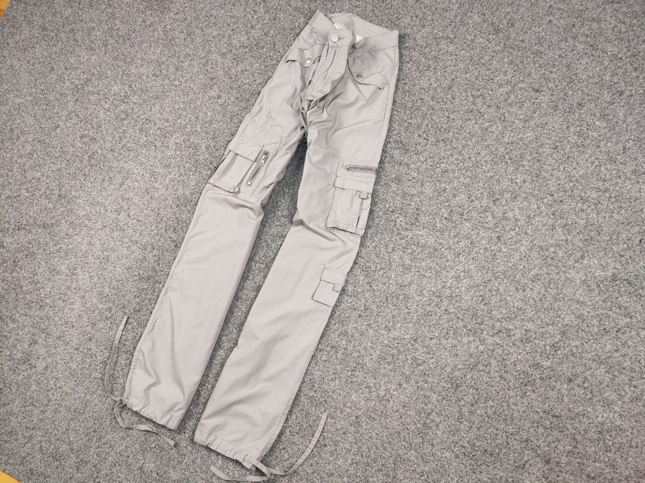 Japanese Brand Vintage 90's Japanese Bondage Zip Bootcut Gray Cargo Pants Size US 31 - 3 Thumbnail