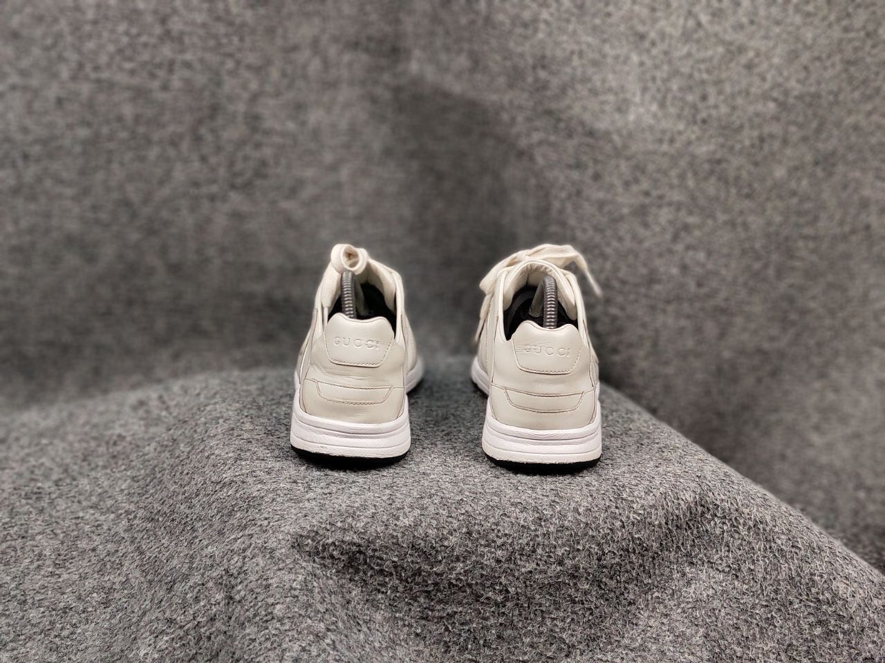 Gucci Gucci Authentic Miro Soft Casual White logo Leather Sneakers Size US 5.5 / EU 38 - 15 Thumbnail
