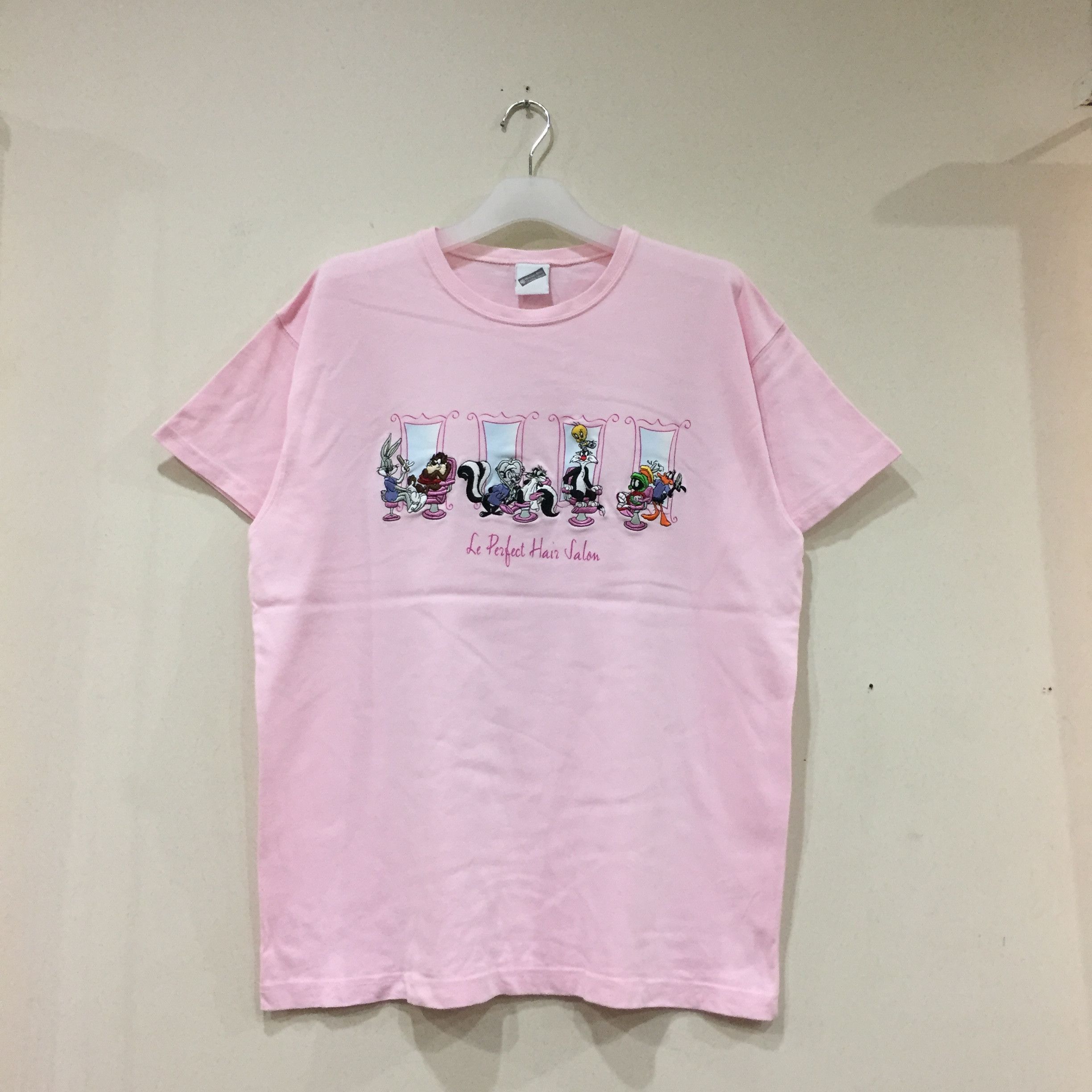 Vintage × Warner Bros WARNER BROS STUDIO t shirt spell out embroidered design.. Size US L / EU 52-54 / 3 - 1 Thumbnail