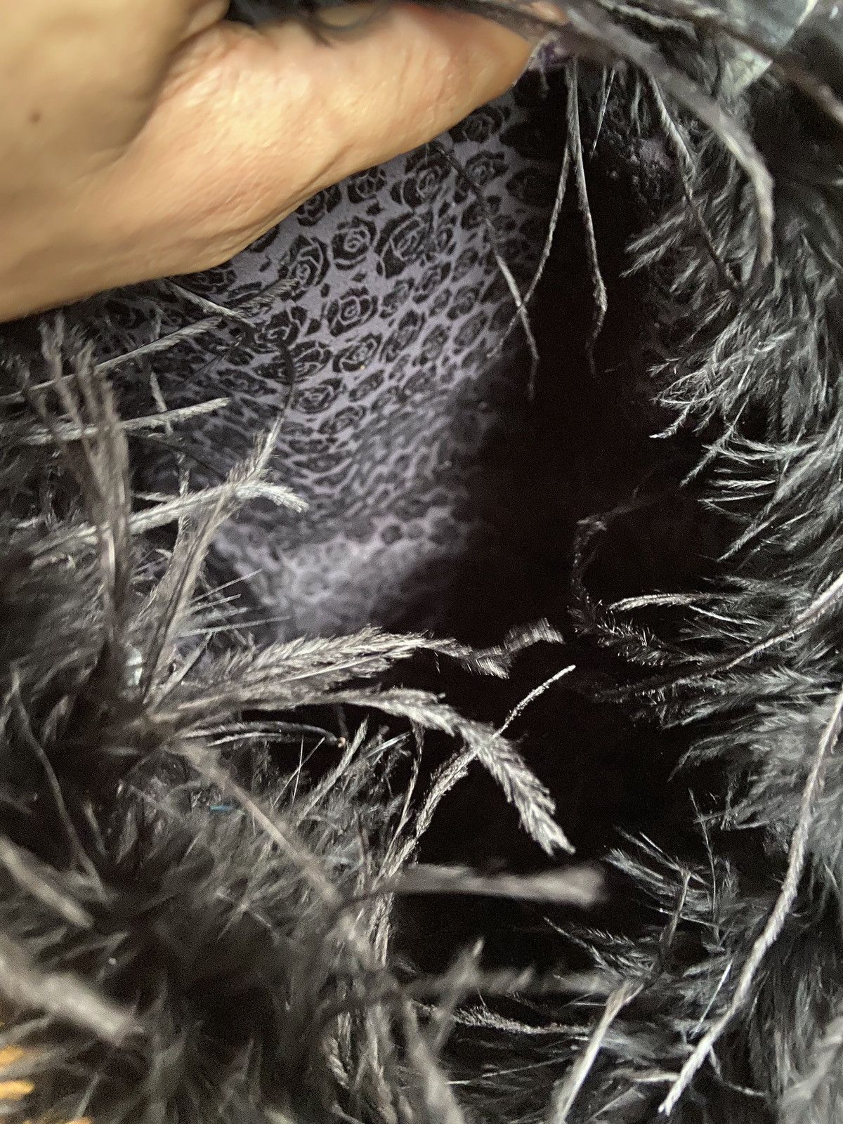 Vintage VINTAGE ZEBRA BLACK/WHITE FEATHER HANDBAG Size ONE SIZE - 5 Thumbnail