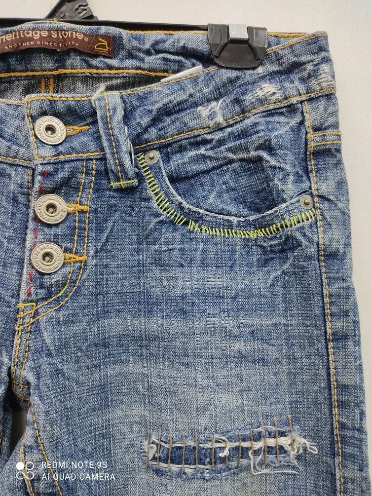 Japanese Brand Heritage Stone Distressed Blue Denim Size US 31 - 7 Thumbnail