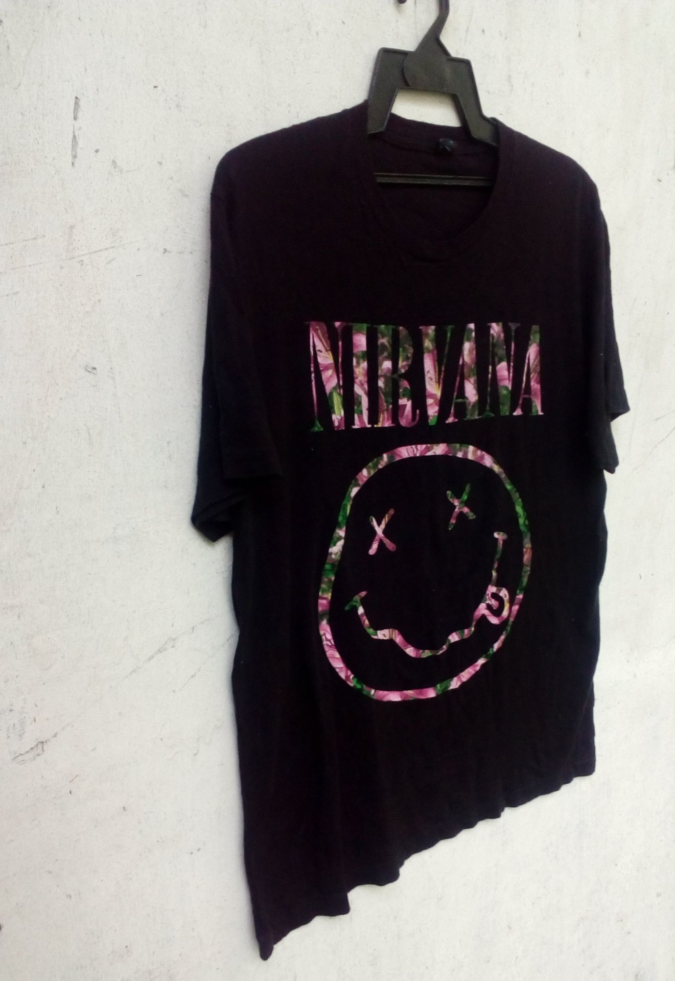 Band Tees Nirvana Floral Smiley Graphic Tee copyright 2014 Size US L / EU 52-54 / 3 - 2 Thumbnail