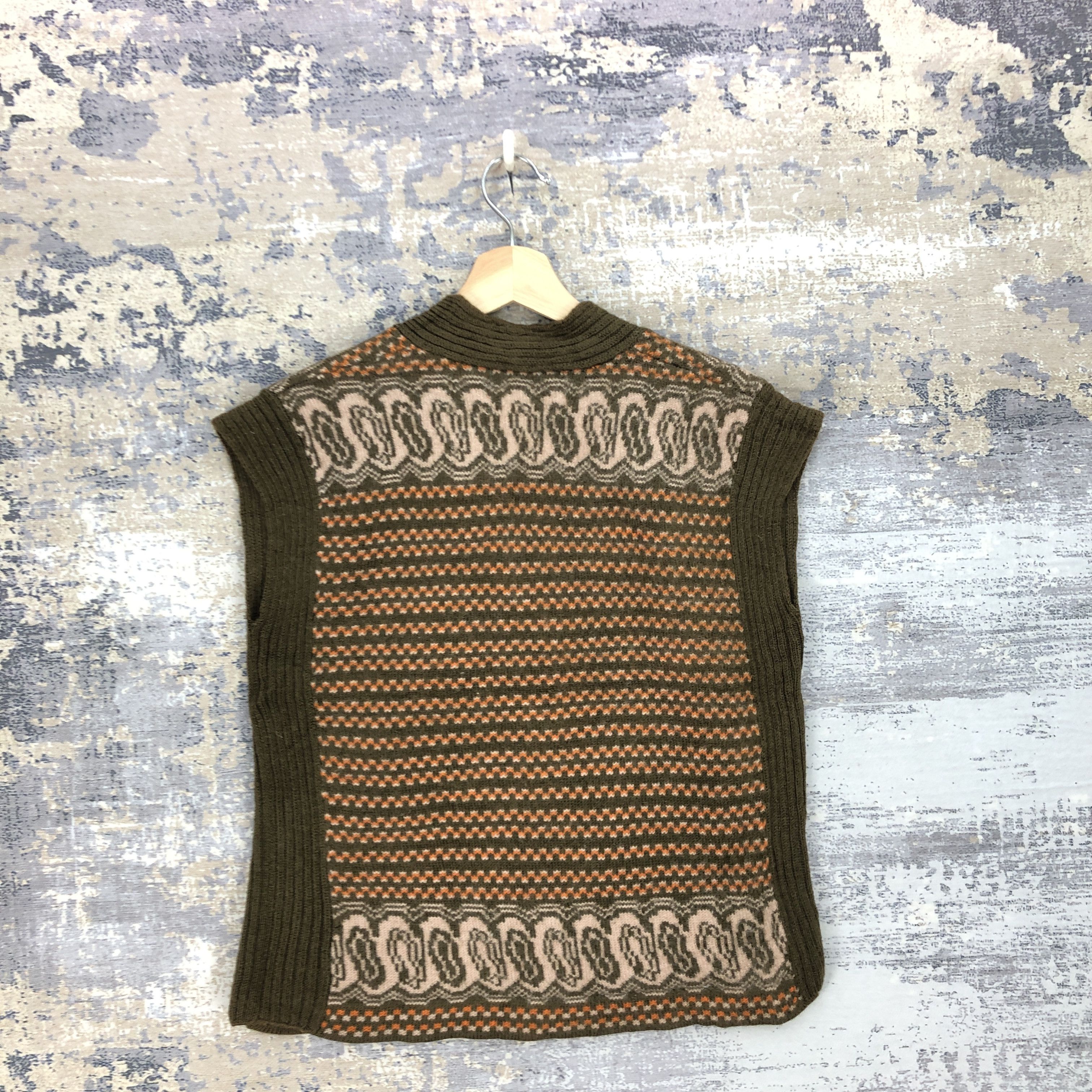 Homespun Knitwear × Japanese Brand × Vintage Vintage Japanese Knitwear Sweater Aran Isle Warmer Vest Size US S / EU 44-46 / 1 - 2 Thumbnail