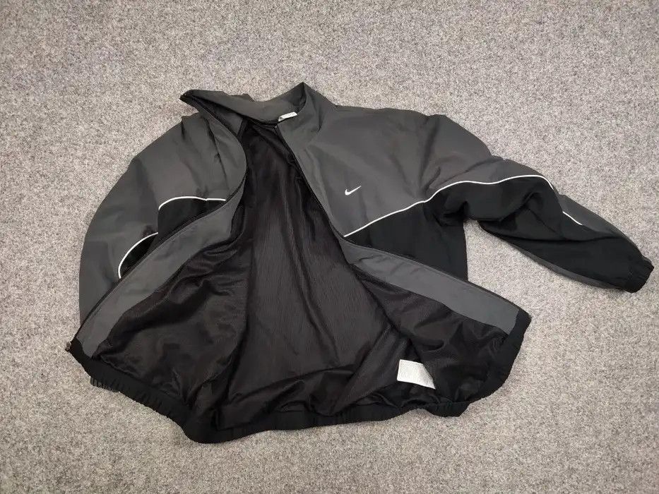 Nike Vintage Y2K Nike Swoosh Black Drill Lightweight Track Jacket Size US XL / EU 56 / 4 - 7 Thumbnail