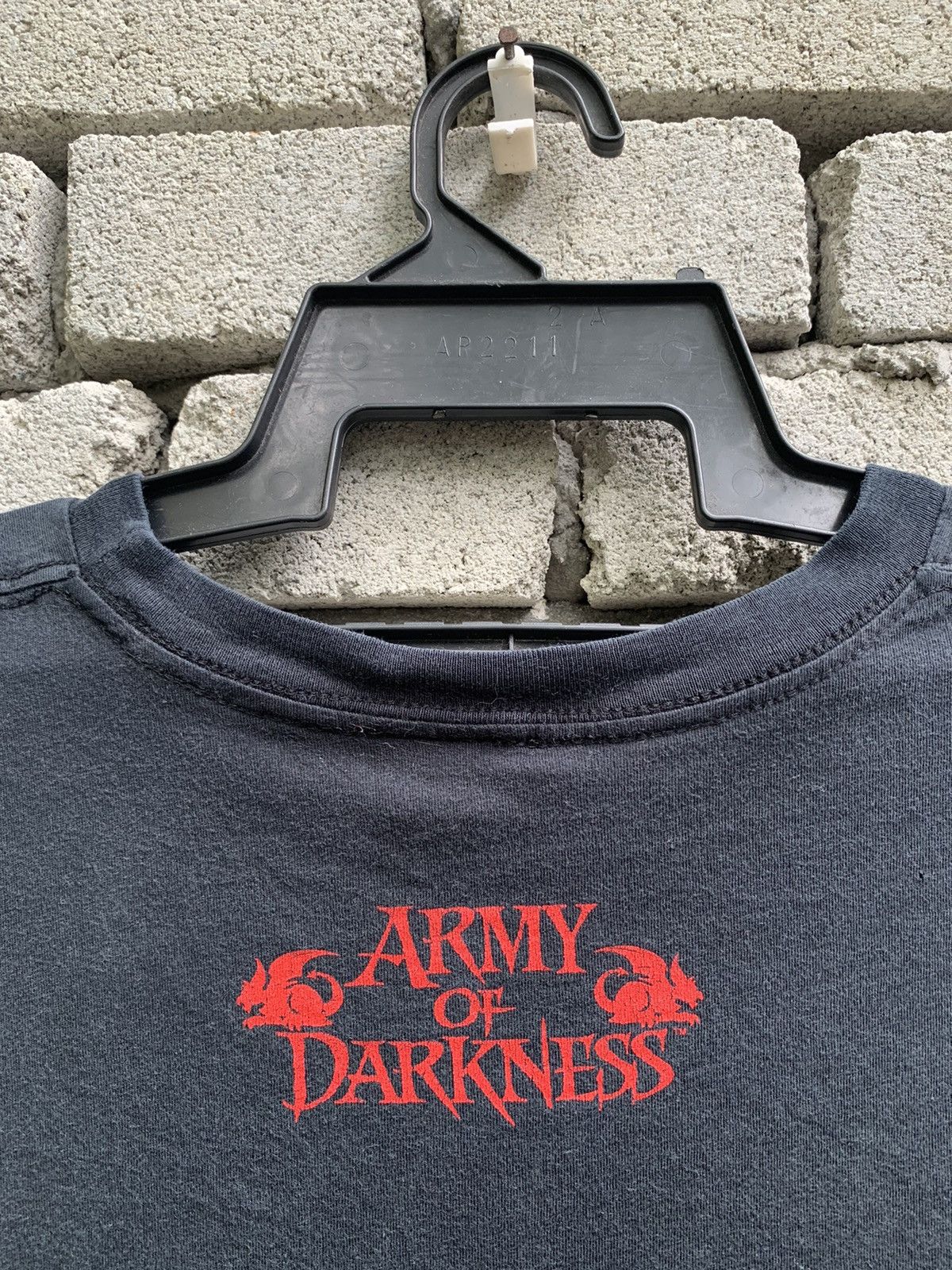 Expert Horror × Vintage Army Of Darkness 2005.. YO, SHE- BITCH LETS GO! T Shirt Size US L / EU 52-54 / 3 - 11 Thumbnail