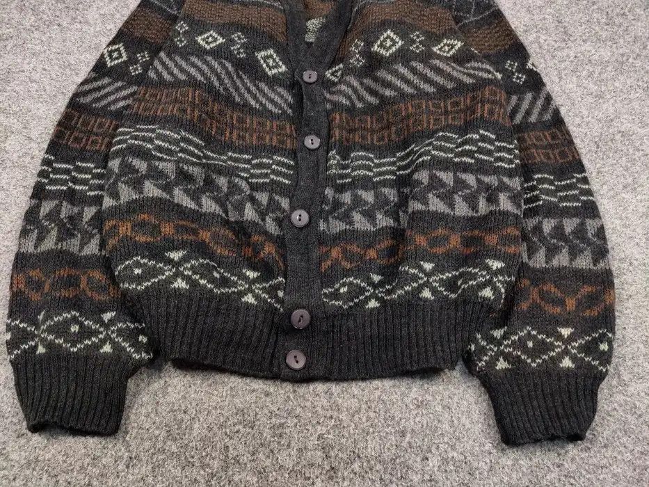 Japanese Brand Vintage 90's Japanese Patterned Cardigan Knitted Sweater Size US L / EU 52-54 / 3 - 4 Thumbnail