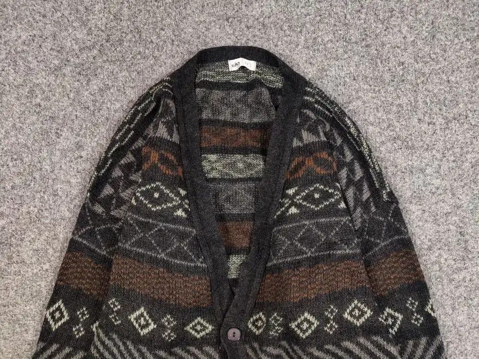Japanese Brand Vintage 90's Japanese Patterned Cardigan Knitted Sweater Size US L / EU 52-54 / 3 - 3 Thumbnail