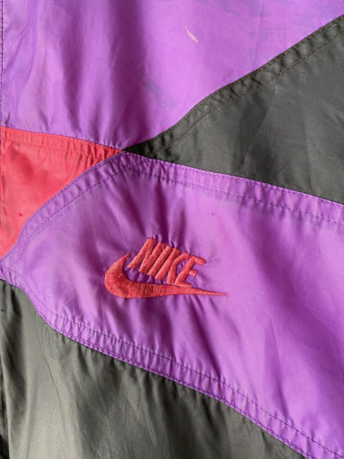 Nike Vintage Nike Windbreaker Size US XL / EU 56 / 4 - 7 Thumbnail
