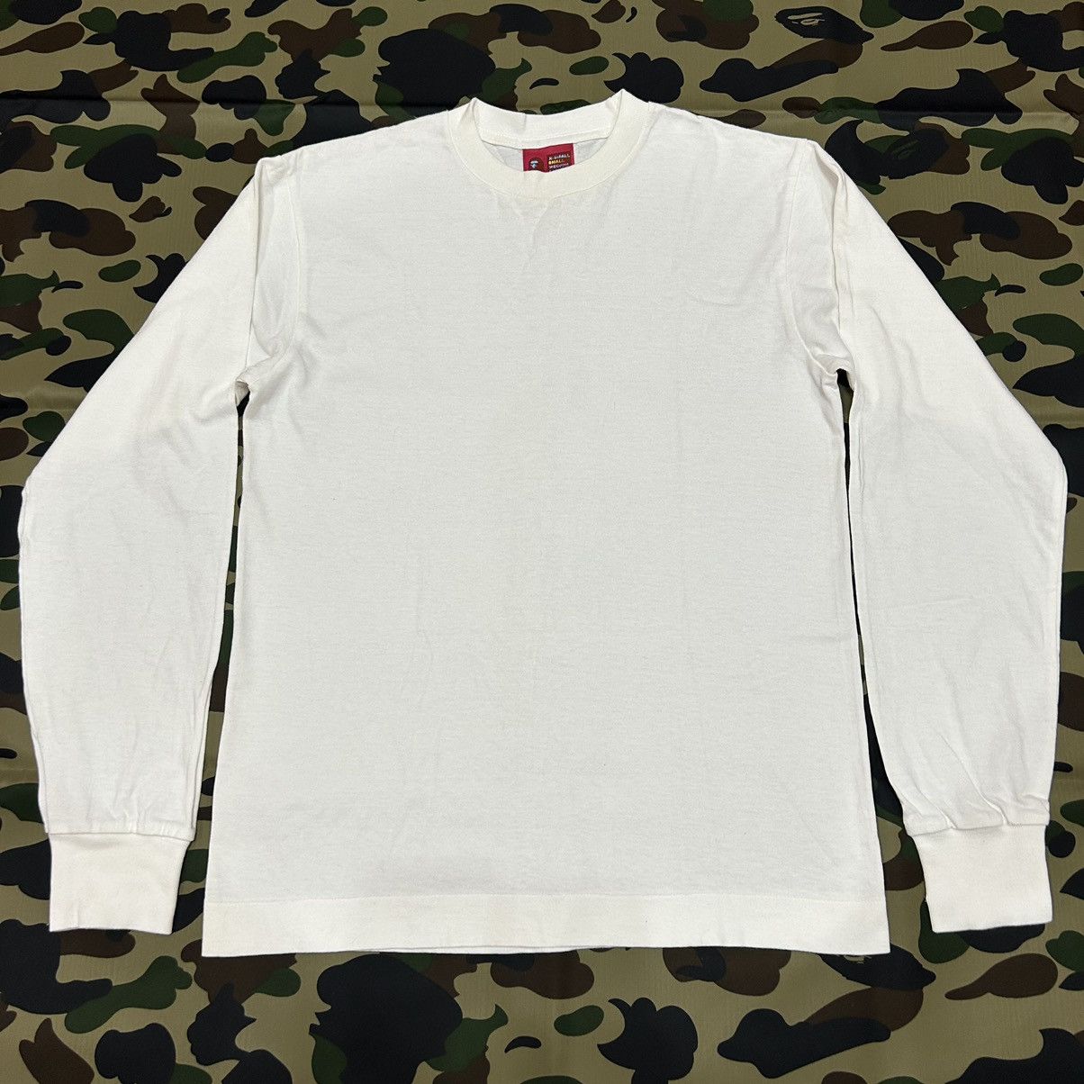 Bape A Bathing Ape Long Sleeve Tee Size US S / EU 44-46 / 1 - 1 Thumbnail