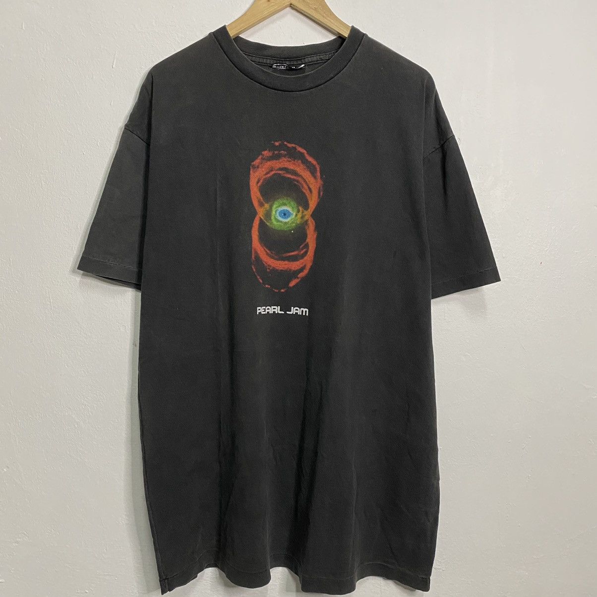 Band Tees × Vintage vintage pearl jam t Size US XL / EU 56 / 4 - 1 Thumbnail