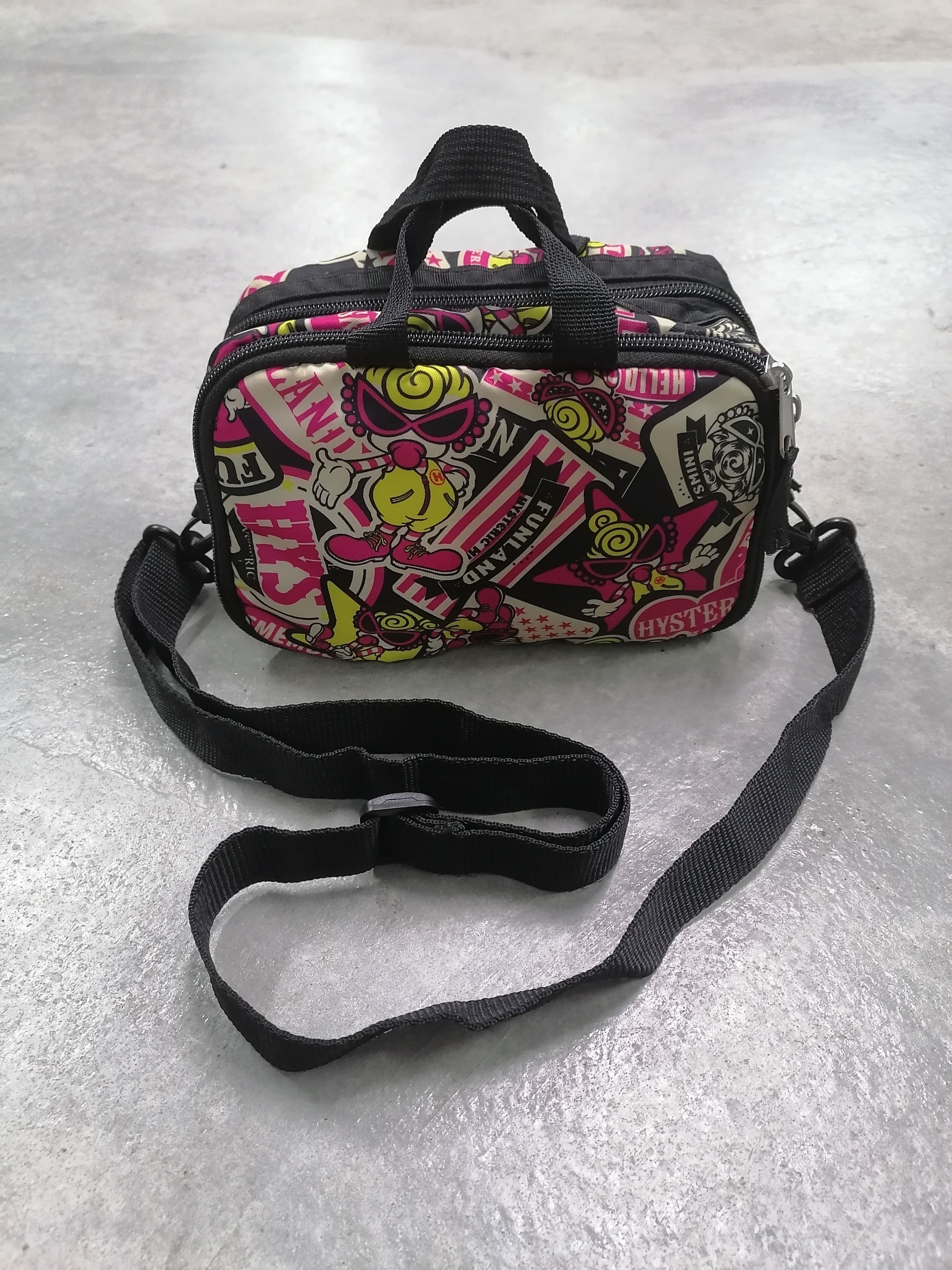 Hysteric Glamour 🔥Hysteric Mini Funland Multipocket Sling Bag⚡ Size ONE SIZE - 5 Thumbnail