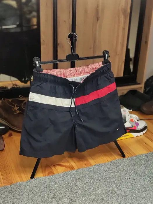Tommy Hilfiger Vintage Tommy Hilfiger Nylon Dark Blue Logo Shorts Size US 31 - 10 Thumbnail