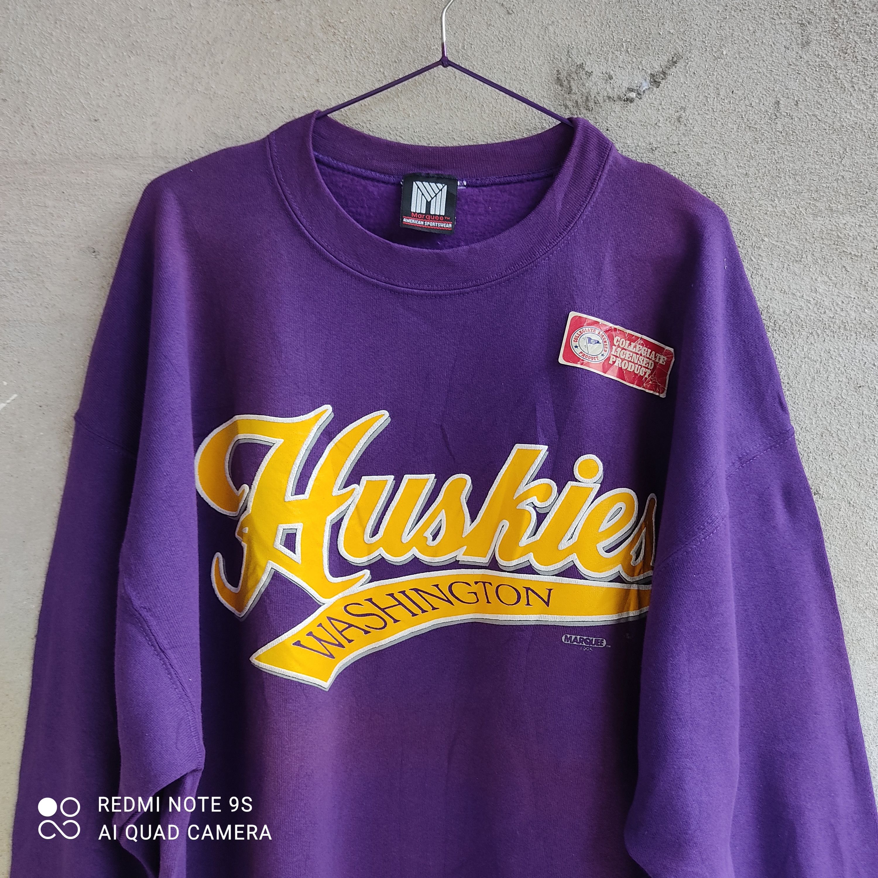 Vintage Vintage 1995 Huskies Washington Marquee Big Logo Sweatshirt Size US XL / EU 56 / 4 - 2 Thumbnail